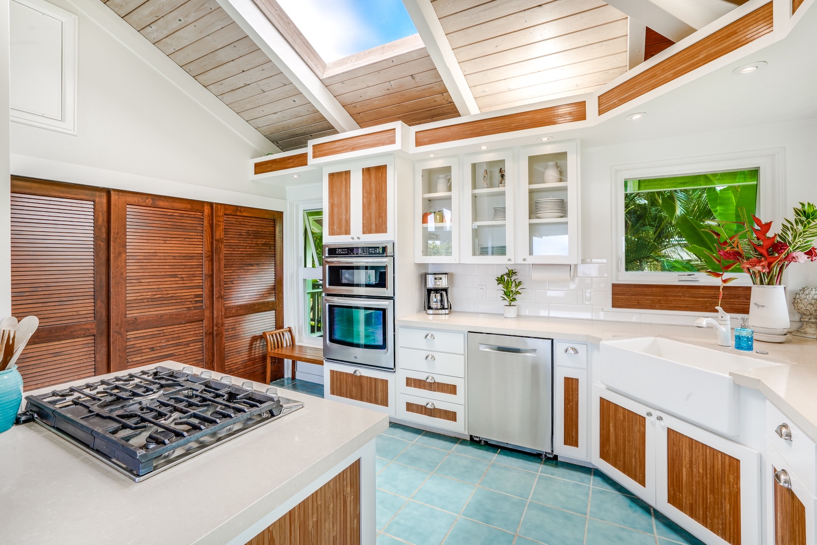 Princeville Vacation Rentals, Wai Lani - Roomy kitchen area with wide counterspace.