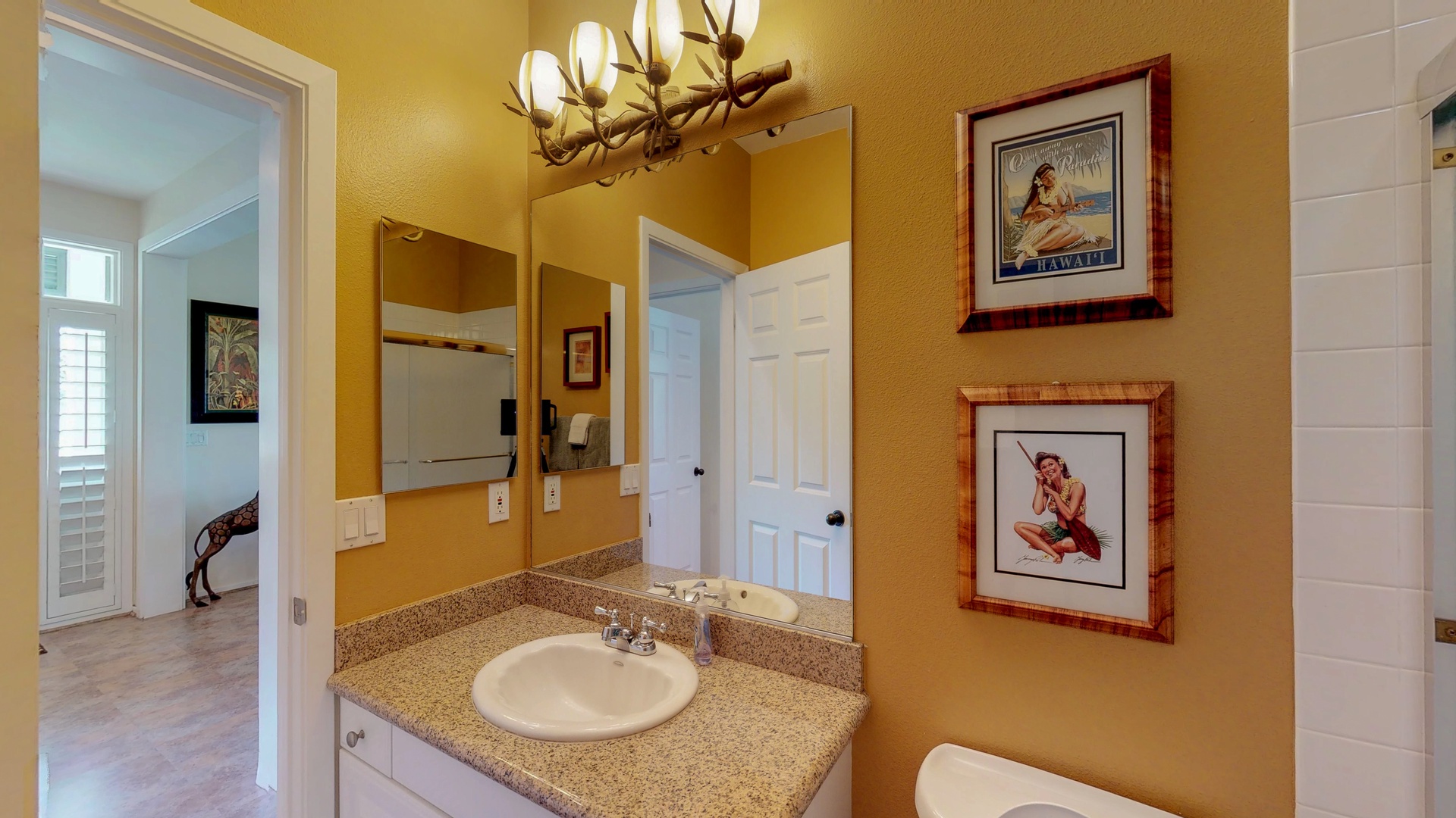 Kapolei Vacation Rentals, Coconut Plantation 1080-1 - The downstairs bathroom is a full bathroom.