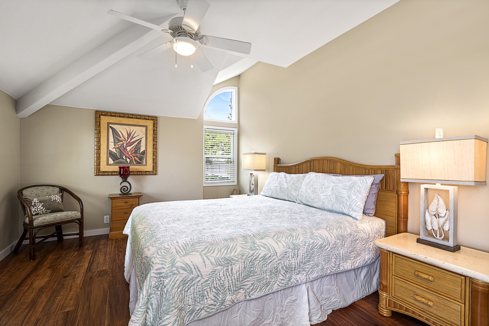 Kailua Kona Vacation Rentals, Kona Blue - Guest bedroom equipped with King bed, central A/C, and private balcony