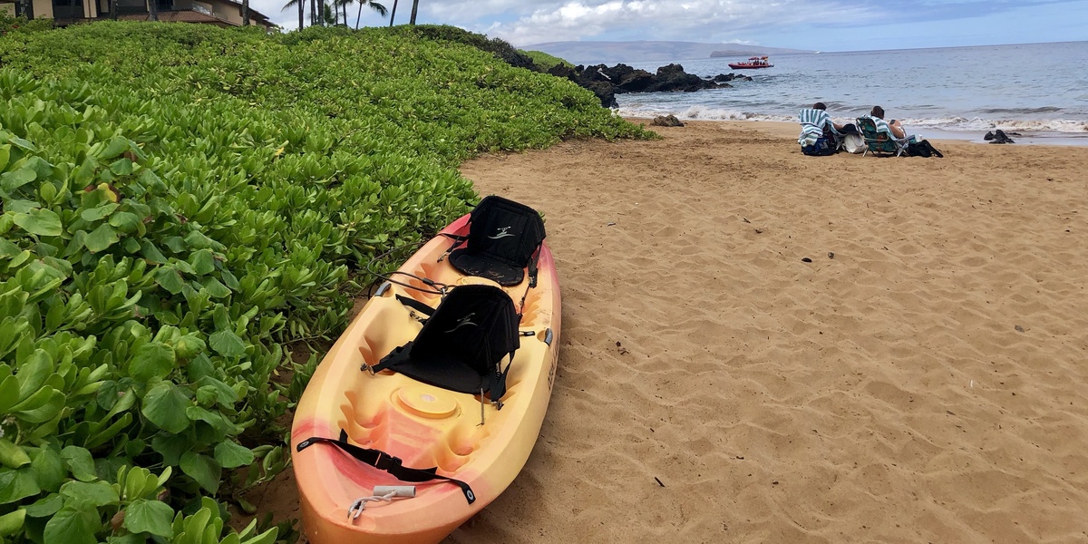 Wailea Vacation Rentals, Wailea Luxury Residence Hoolei 93-3 - Get on your next adventure with oceanfront kayaking ready to enjoy.