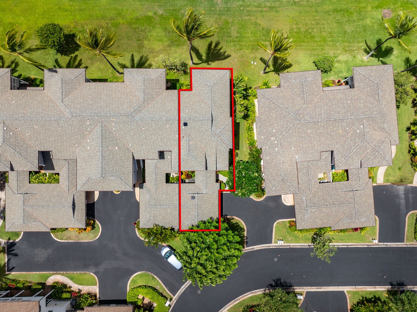 Kapolei Vacation Rentals, Coconut Plantation 1080-4 - From above, the home sits marked within the gated community's grounds.