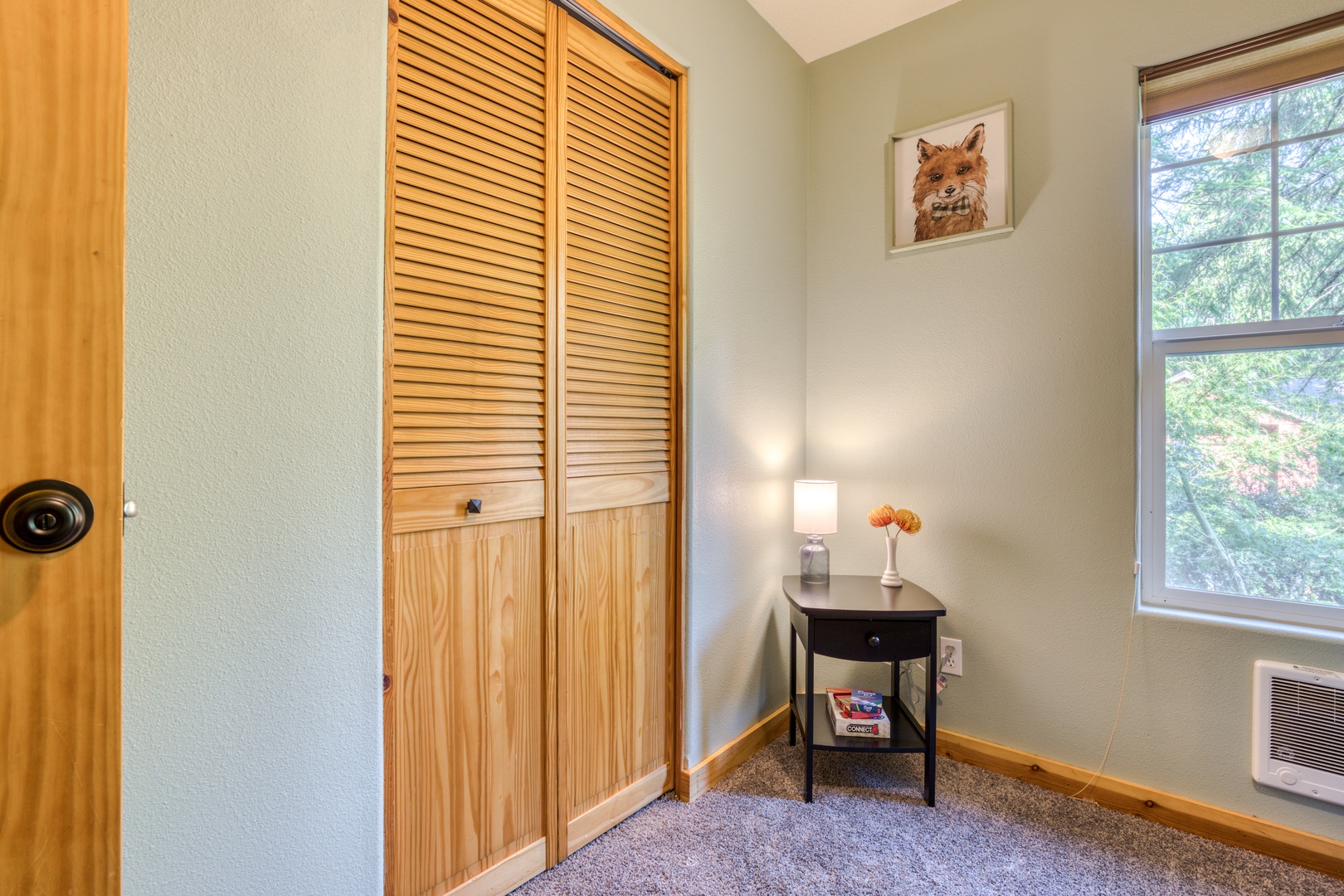 Brightwood Vacation Rentals, Riverside Retreat - Full size closet in Guest Bedroom 3