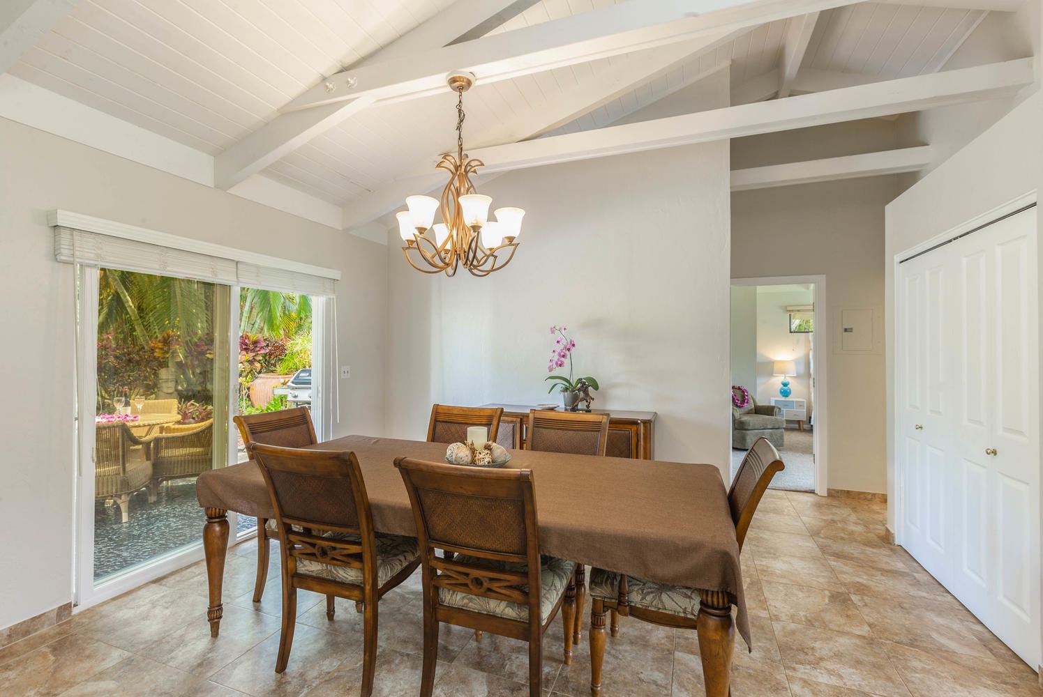 Princeville Vacation Rentals, Mala Hale - DIning room with seating for six and lanai access