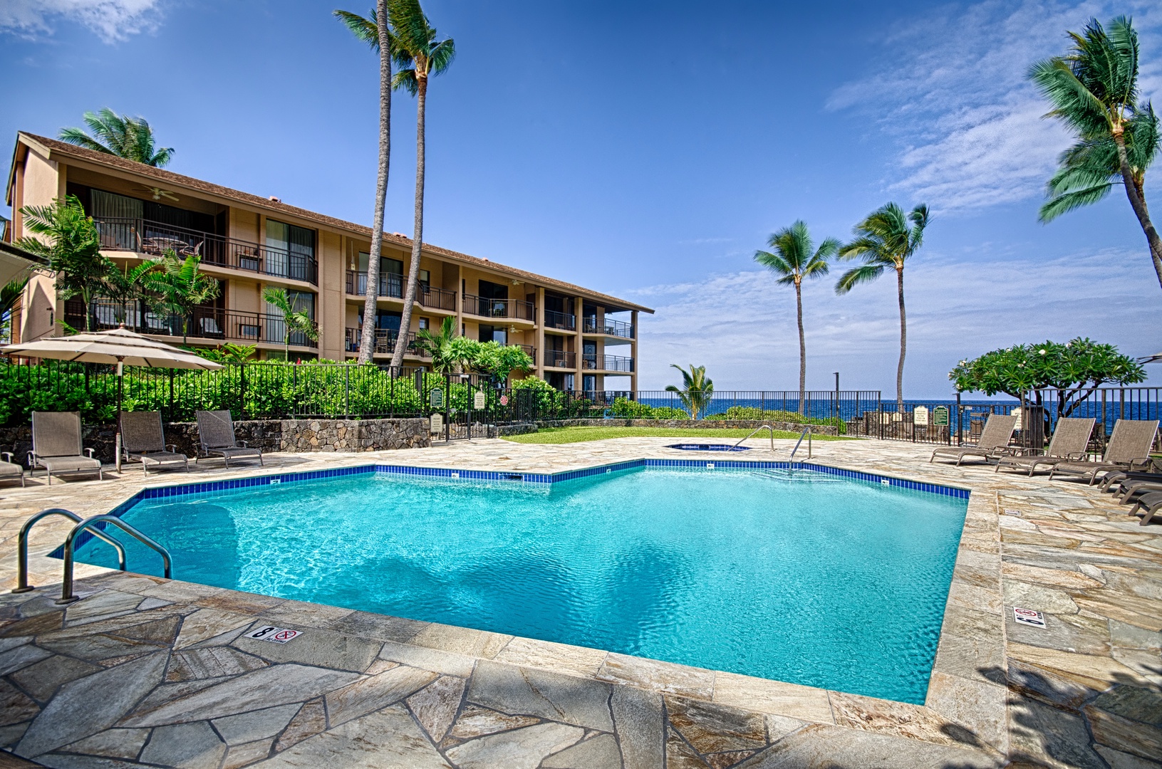 Kailua Kona Vacation Rentals, Kona Makai 4104 - Kona Makai pool.