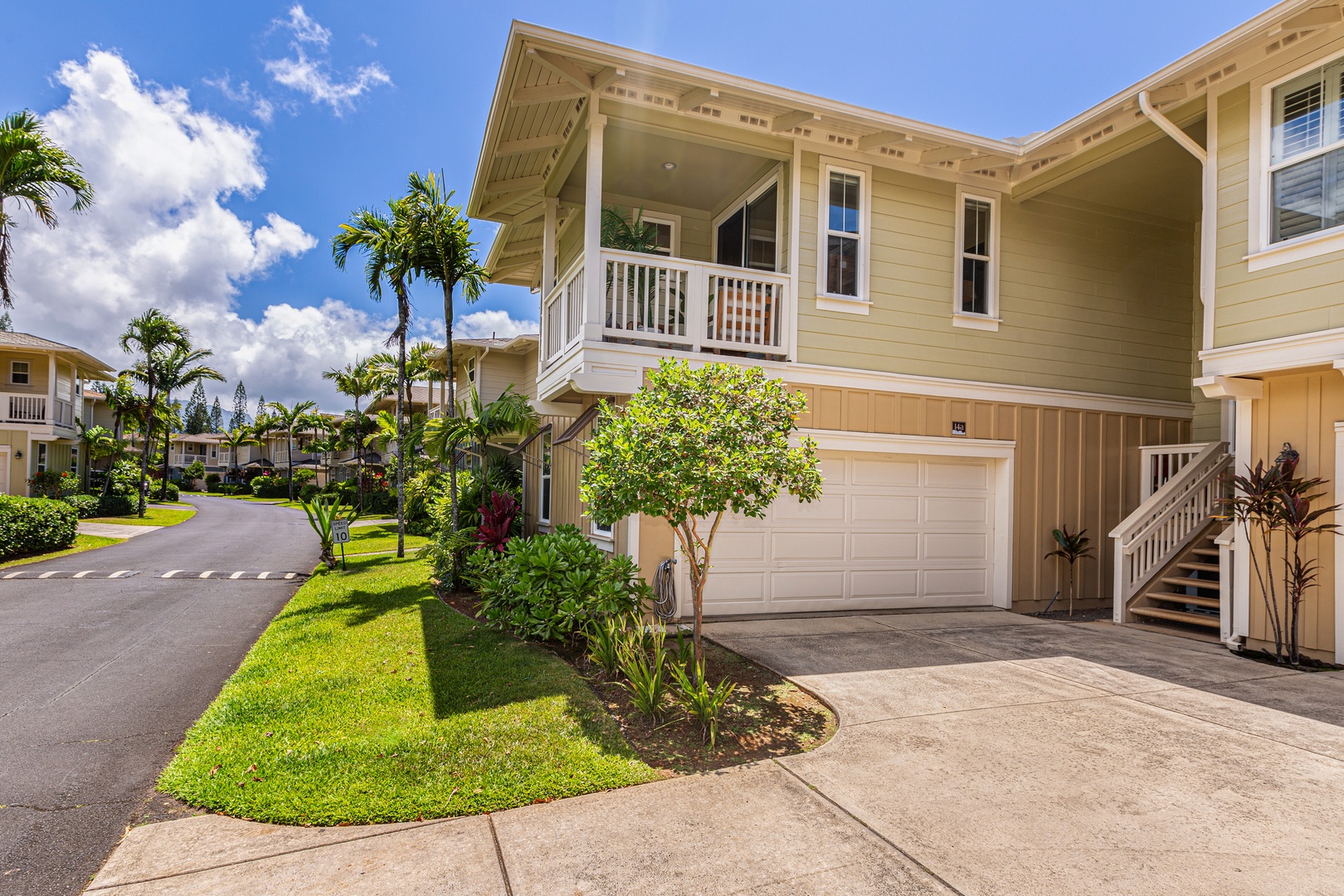 Princeville Vacation Rentals, Pualani Villa - Welcome to your island retreat, complete with a private driveway and lush surroundings.