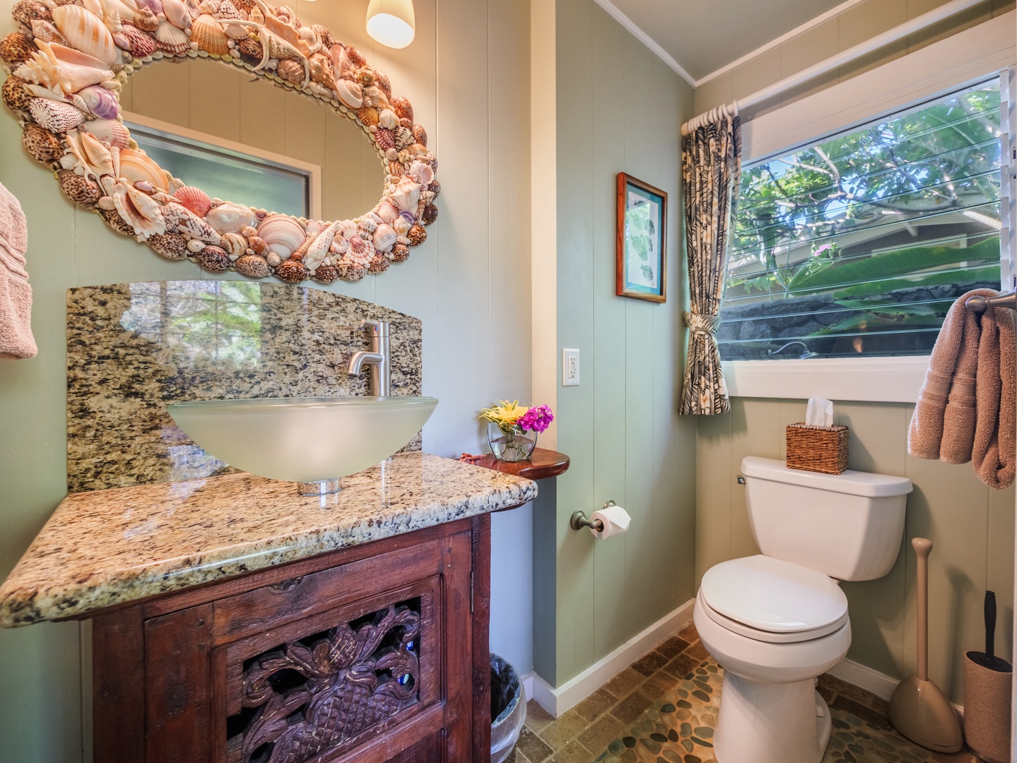 Haleiwa Vacation Rentals, Sunset Point Hawaiian Beachfront** - Powder room in chic style.