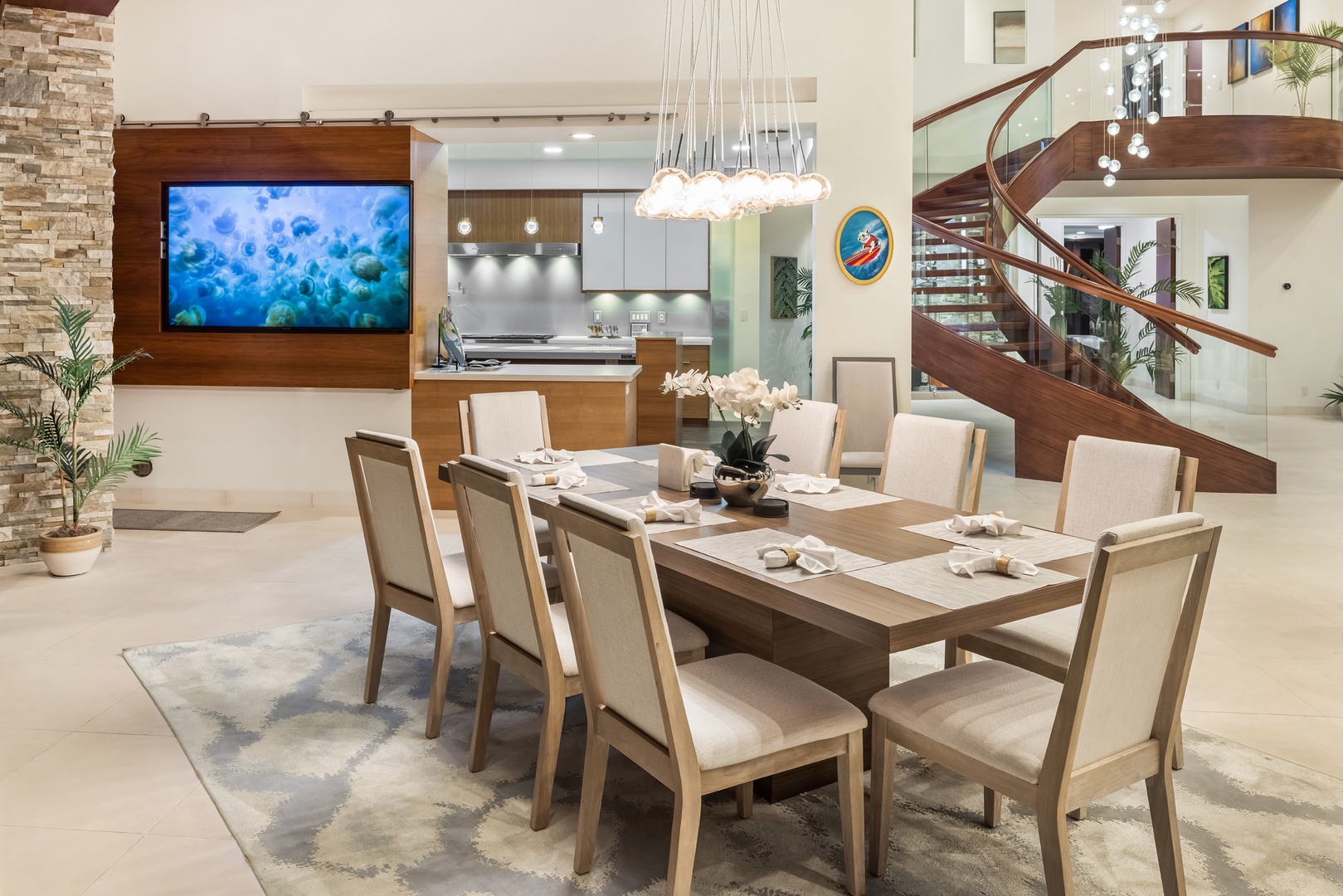 Honolulu Vacation Rentals, Kahala Grand Splendor - Sophisticated dining area with a view, perfect for gatherings.