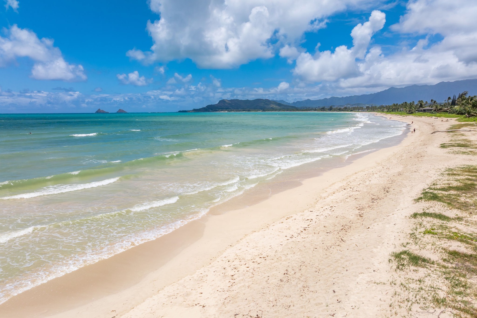 Kailua Vacation Rentals, Kailua Beach House - Turquoise waves and soft sand—just a short walk from your front door.