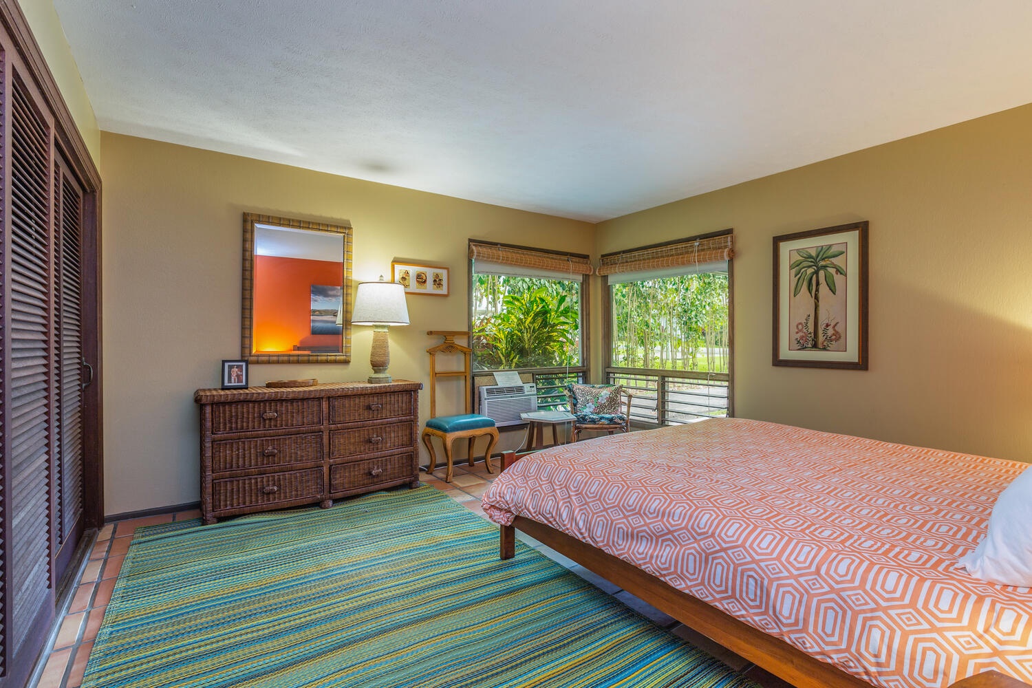 Princeville Vacation Rentals, Ailana Hale - Guest Bedroom with king bed