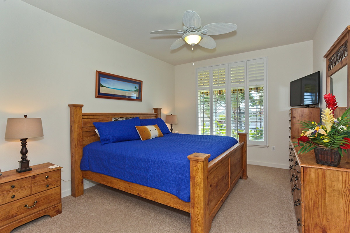 Kapolei Vacation Rentals, Kai Lani 12D - The primary guest bedroom is comfortable and spacious for a restful slumber.