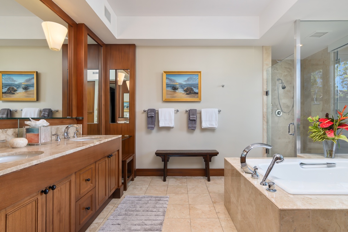 Kailua Kona Vacation Rentals, Fairways Villa 120A - Your spa-like retreat features marble counters, soaking tub, and walk-in shower—perfect for unwinding after adventures.