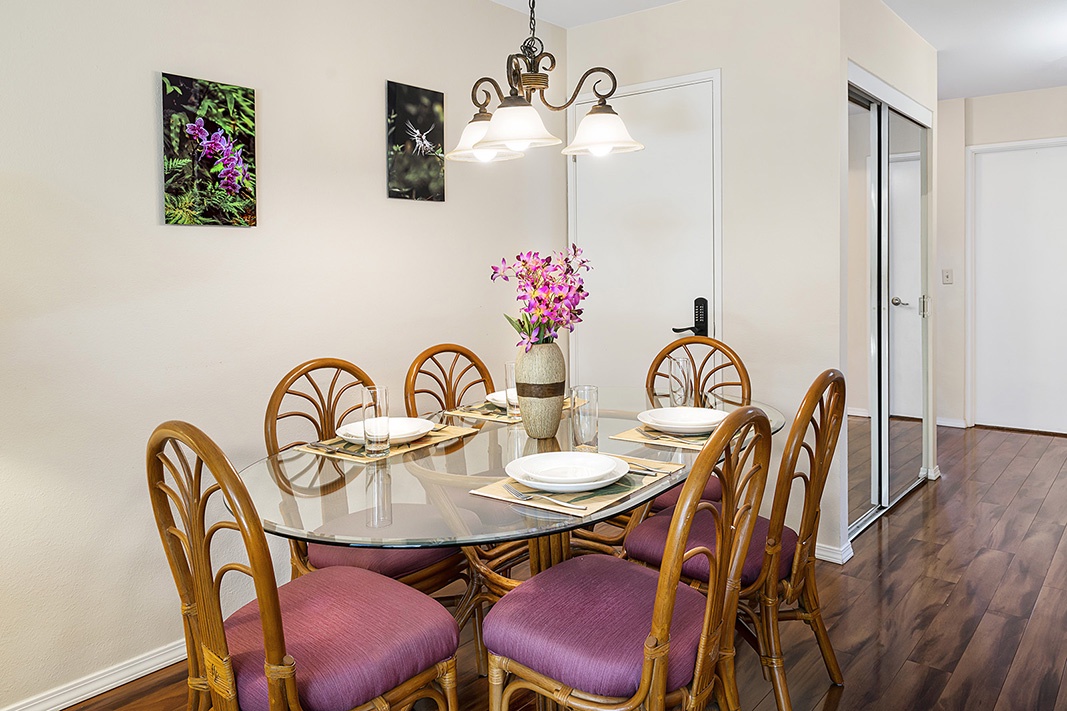 Waikoloa Vacation Rentals, Waikoloa Villas F-100 - Gather for meals in the cozy indoor dining area just steps from the kitchen—ideal for casual or elegant dining.