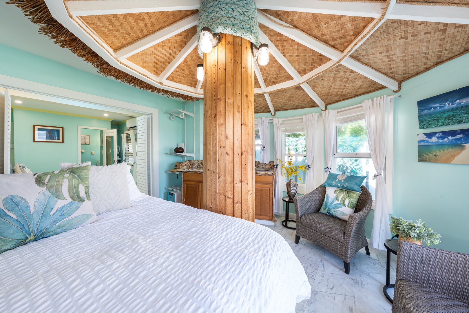 Hauula Vacation Rentals, Private Beach Paradise - Wicker chairs by the windows, a quiet corner to sit with the view.