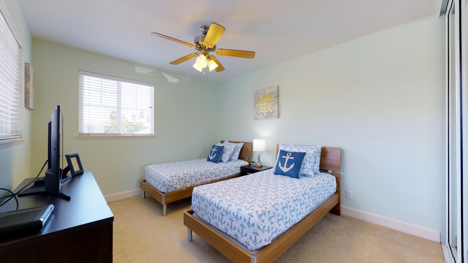 Kapolei Vacation Rentals, Ko Olina Kai 1035D - Third guest bedroom, located upstairs with a ceiling fan and twin beds.