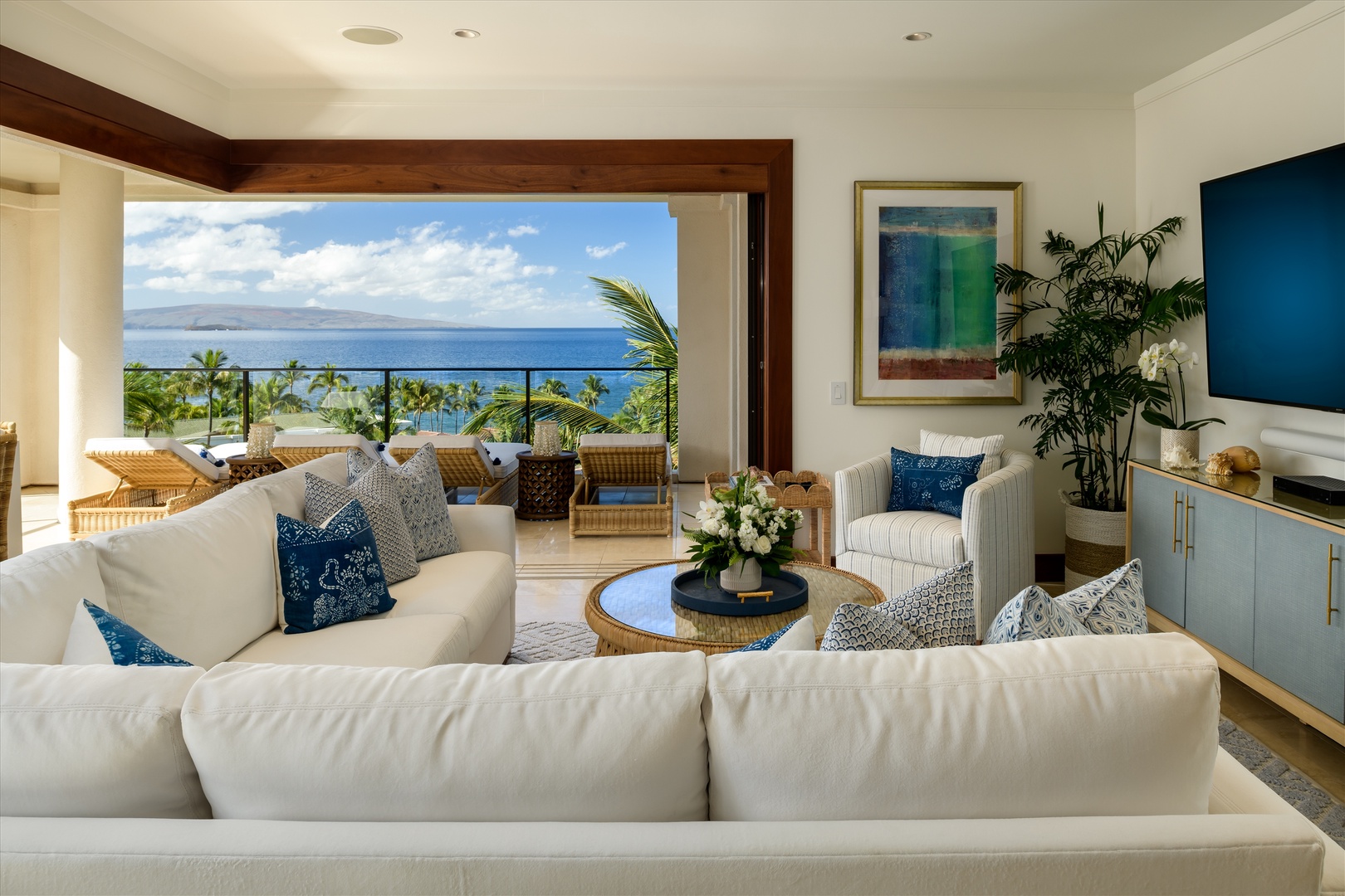Wailea Vacation Rentals, Blue Ocean Suite H401 at Wailea Beach Villas* - Expansive Ocean View Great Room