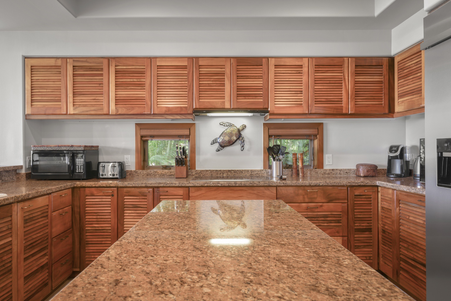 Kailua Kona Vacation Rentals, 3BD Golf Villa (3101) at Hualalai Resort - Plenty of counter spaces for easy meal prep.