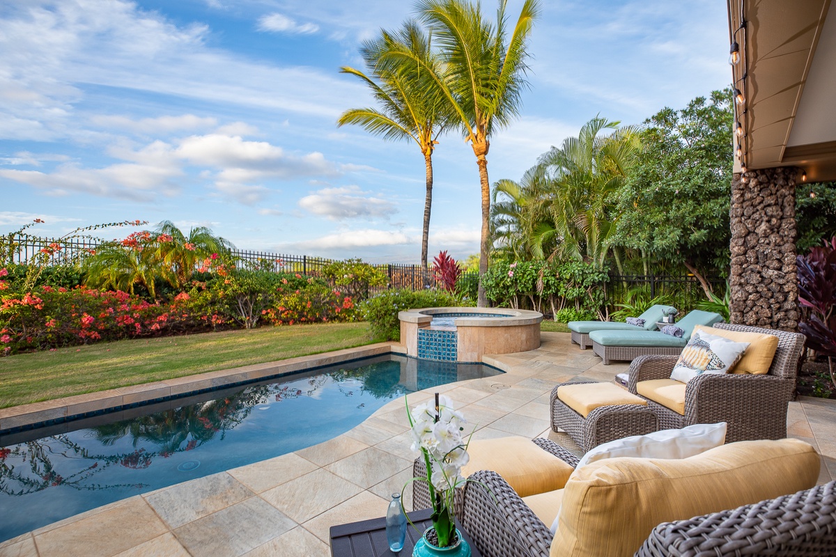 Kamuela Vacation Rentals, Mauna Lani KaMilo #311 - Enjoy relaxation poolside