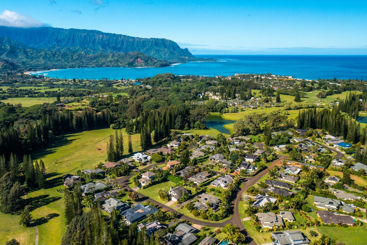 Princeville Vacation Rentals, Luana Hale - 