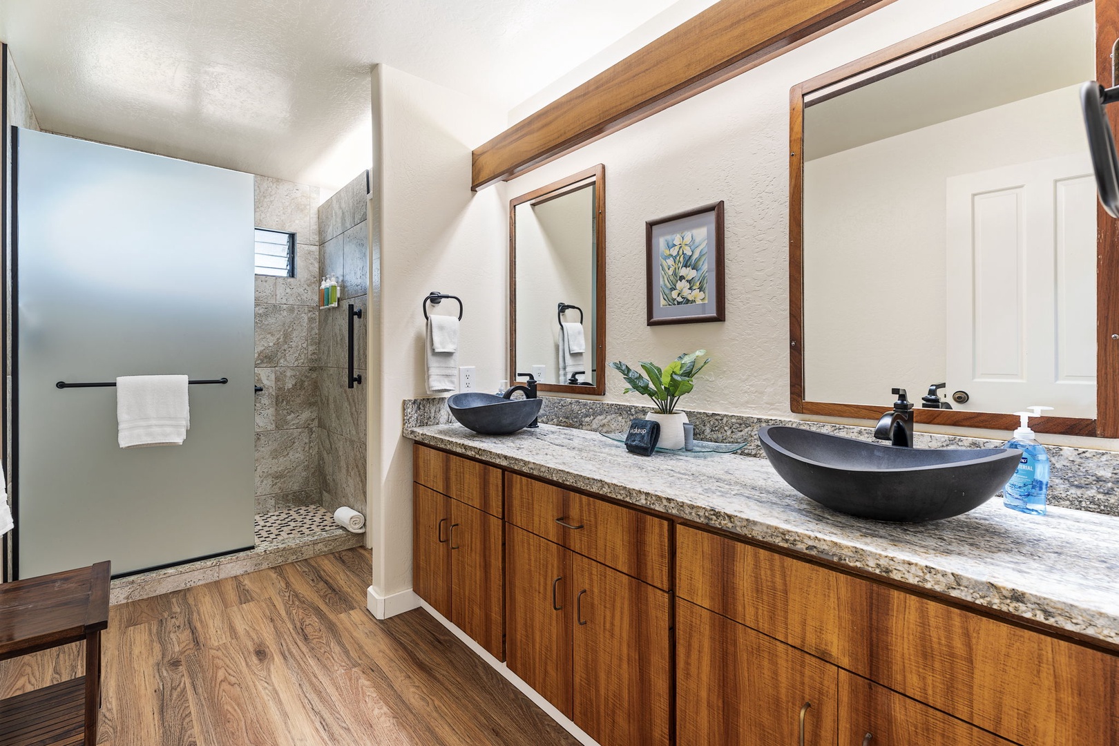 Kailua Kona Vacation Rentals, Kanaloa at Kona 1606 - Dual vessel sinks on granite mean no waiting your turn in the morning.