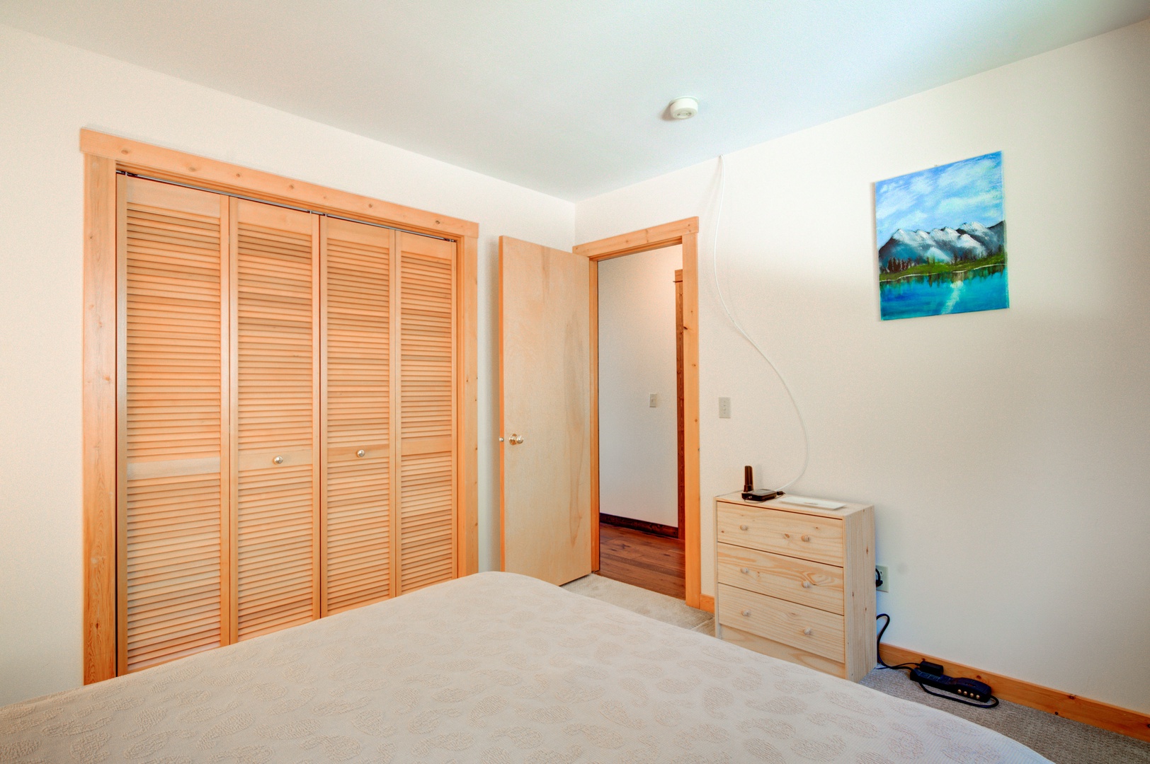 Bozeman Vacation Rentals, The Canyon Lookout - Plenty of closet space