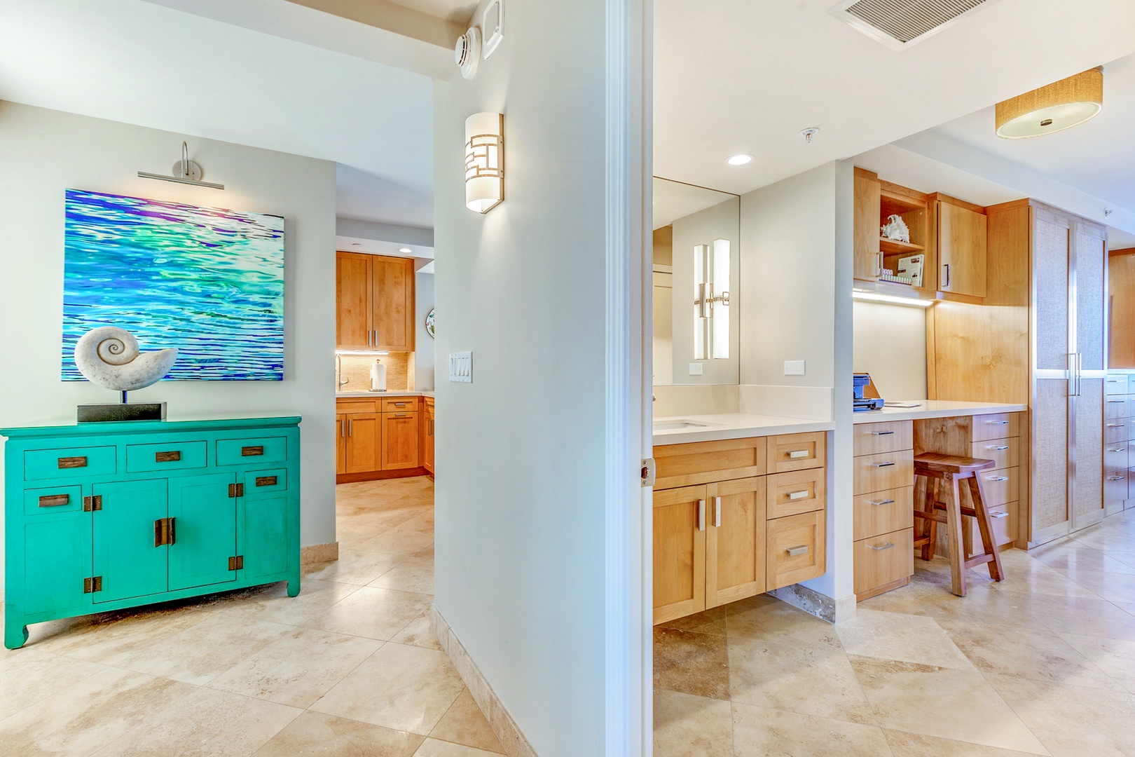 Lahaina Vacation Rentals, Mahana 1119 - Spacious hallway leading to a modern bathroom.