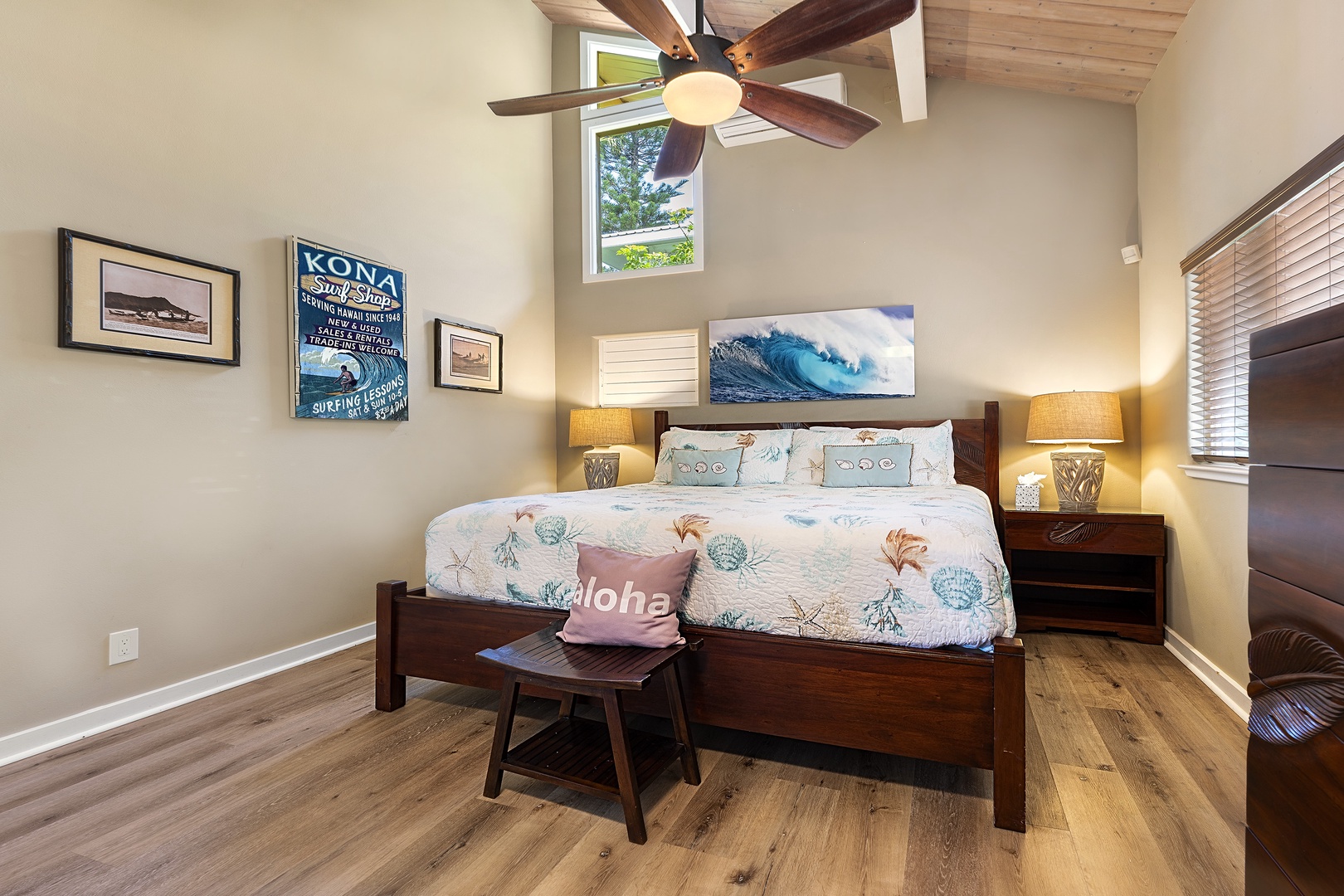 Kailua Kona Vacation Rentals, Hale Pua - Surfs Up Suite