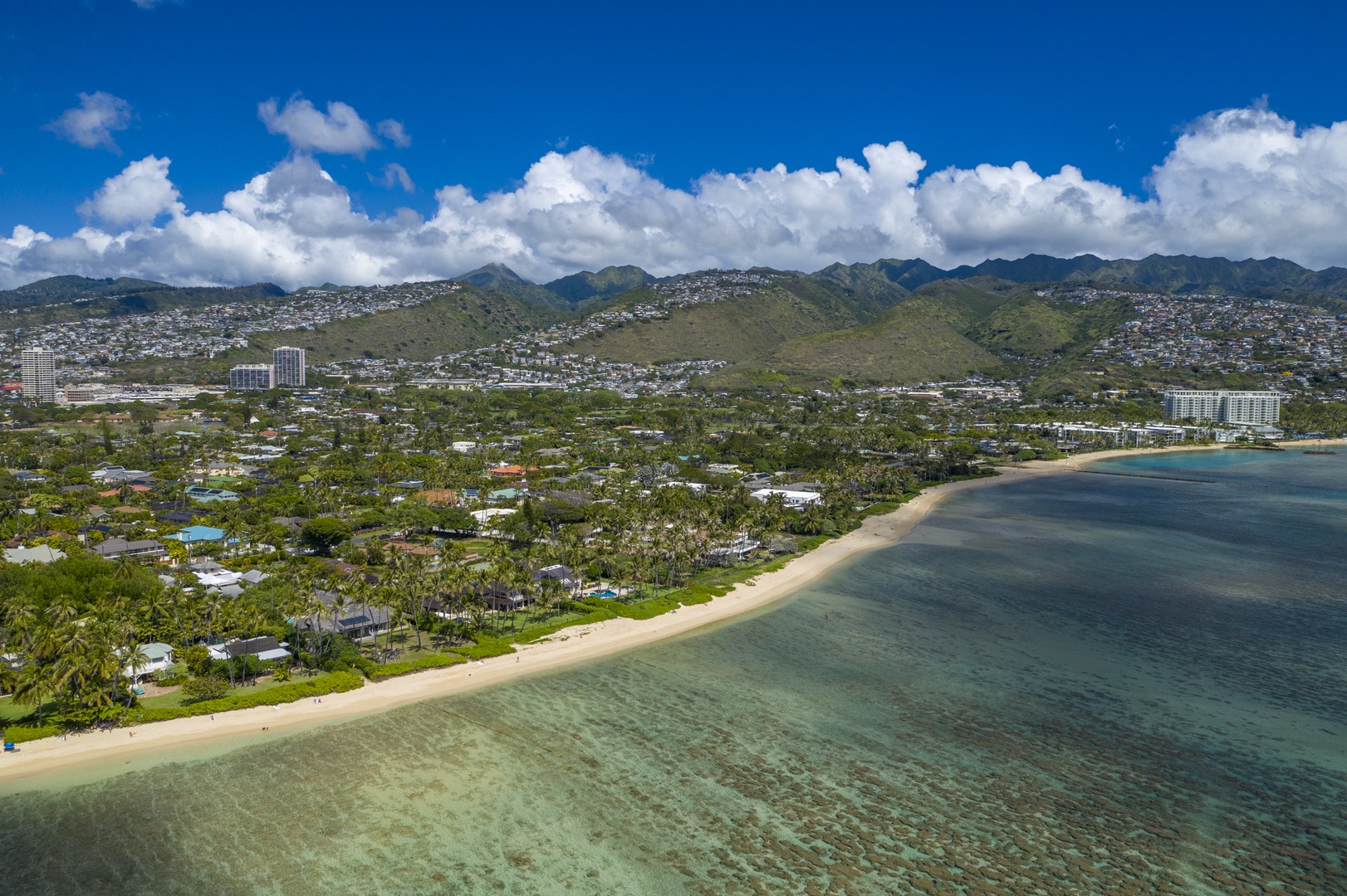 Honolulu Vacation Rentals, Kahala Beachside Estate - Walk or drive to the Kahala Hotel in only a few minutes