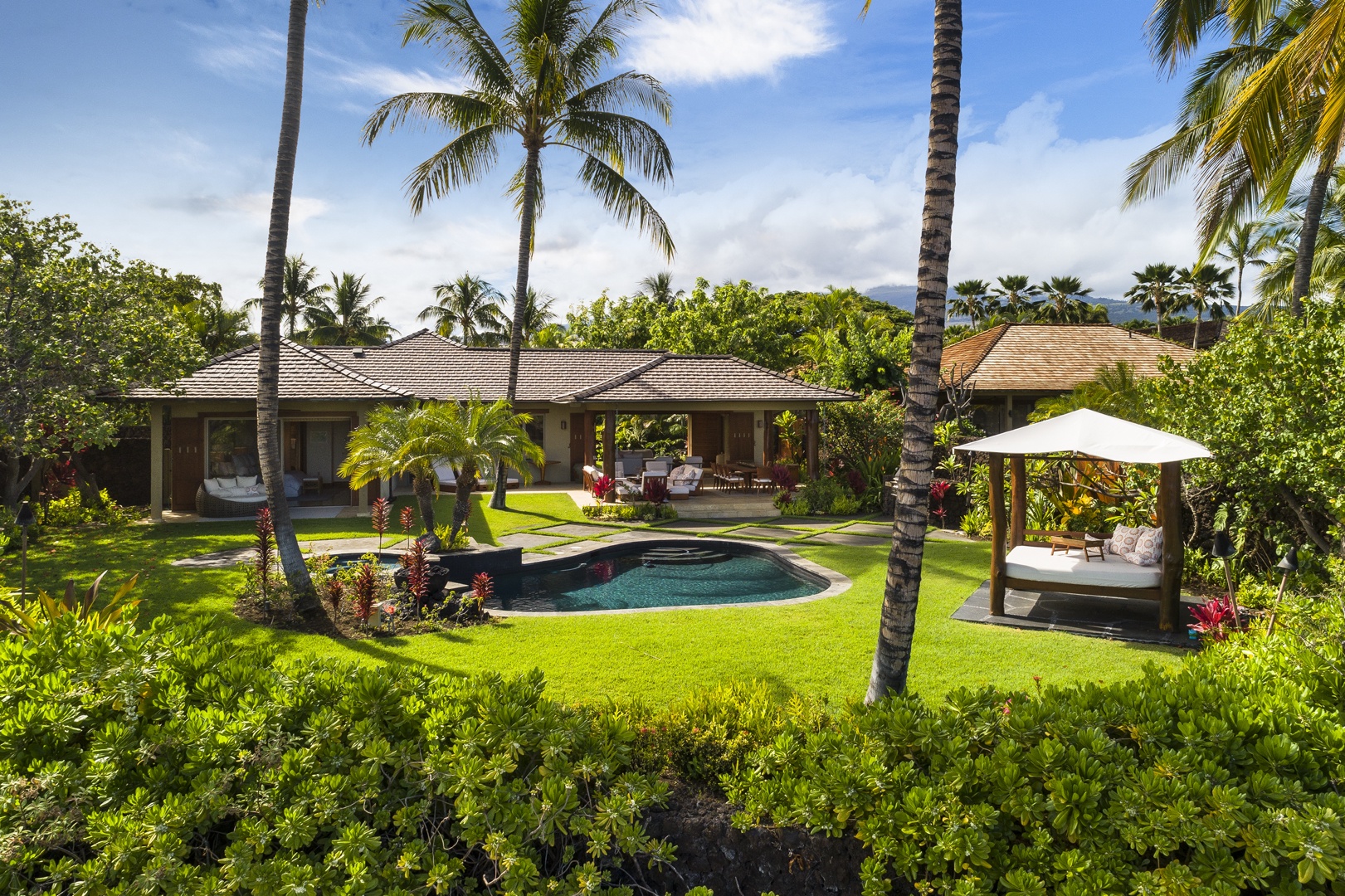 Kailua Kona Vacation Rentals, 4BD Kahikole Street (218) Estate Home at Four Seasons Resort at Hualalai - Spacious backyard with private pool, spa, covered daybed & luscious lawn