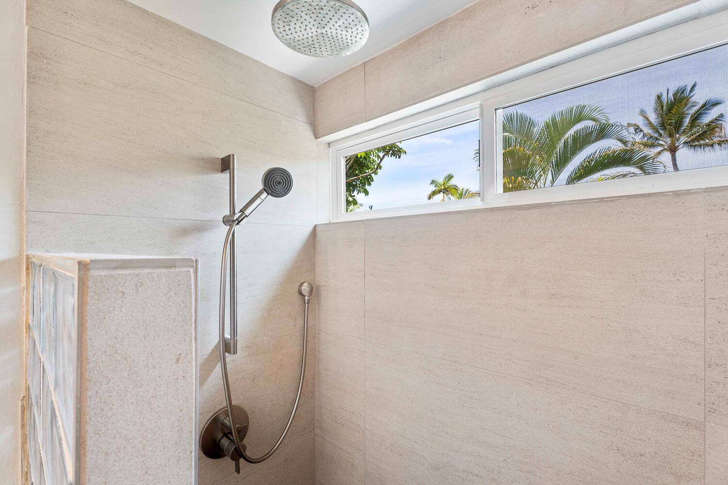 Kailua Kona Vacation Rentals, Manukai Hale - The glass-enclosed walk-in shower with natural lighting.