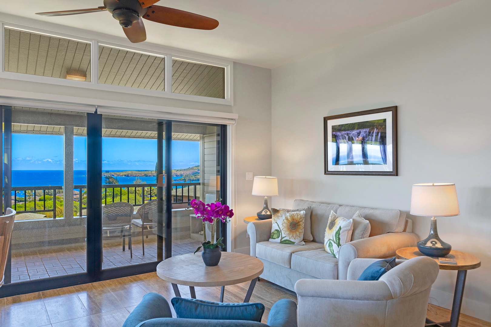 Lahaina Vacation Rentals, Kapalua Ridge 1622 - Relax in the comfortable living room with natural light pouring in through the sliding glass doors