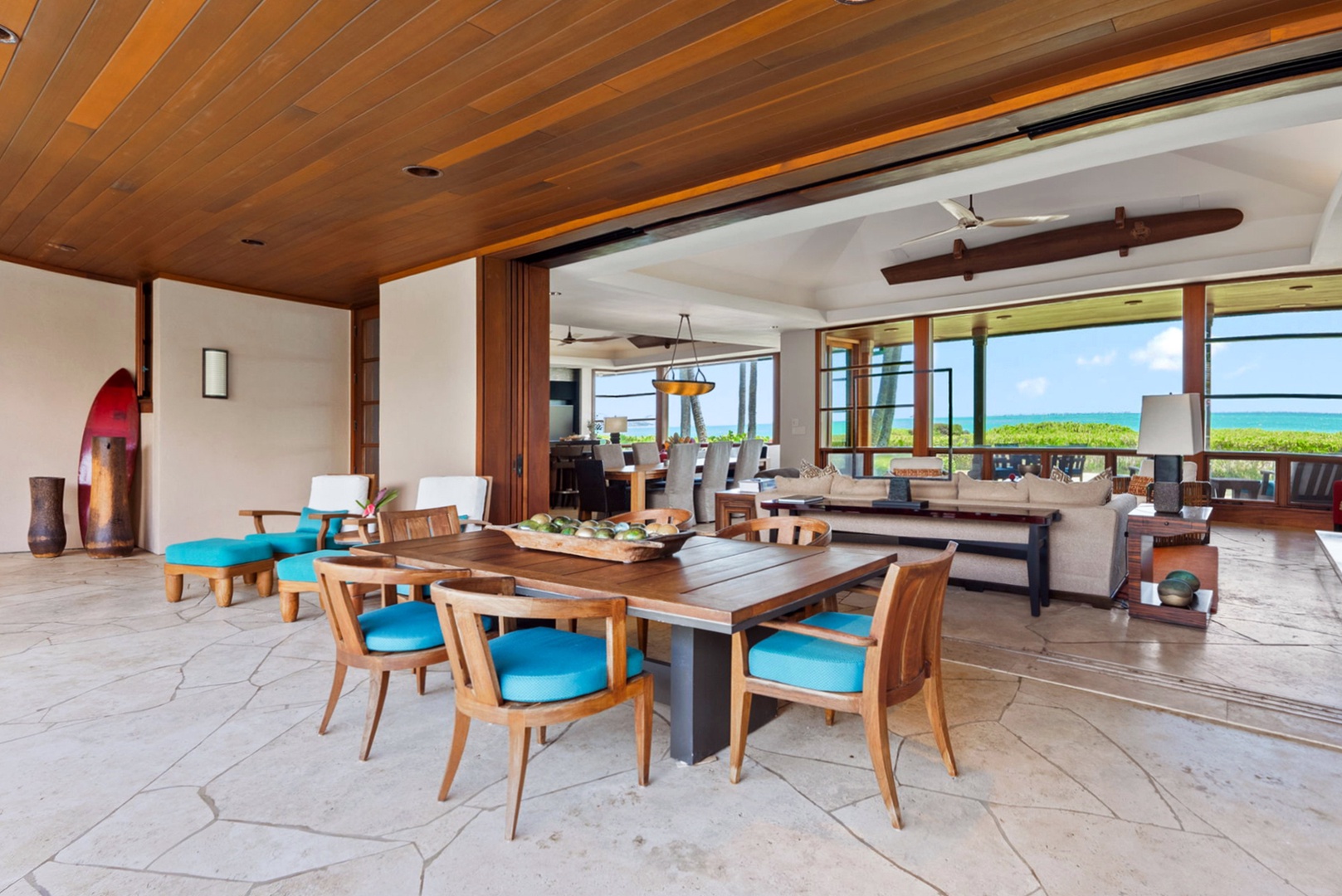 Kailua Vacation Rentals, Kailua Sands - Outdoor dining terrace with blue-water backdrop.