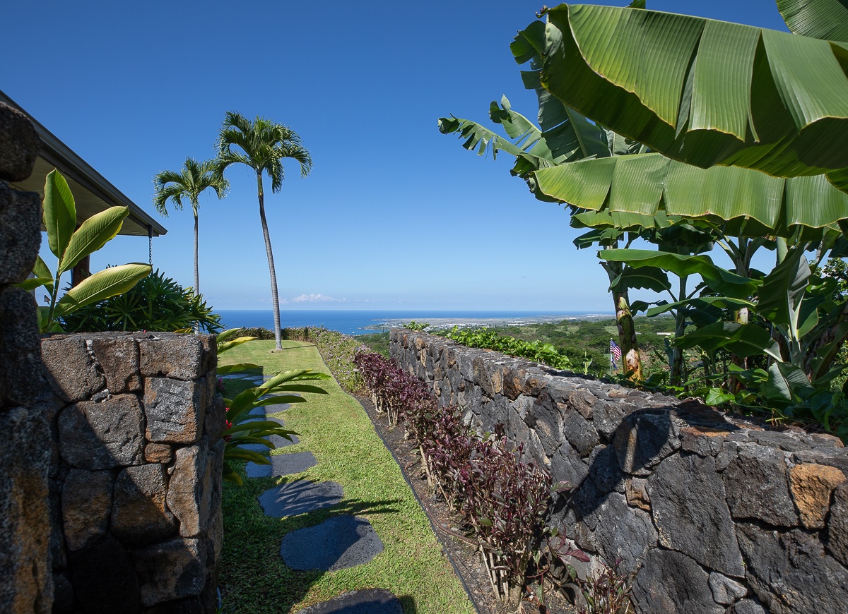 Kailua Kona Vacation Rentals, Hale La'i - 