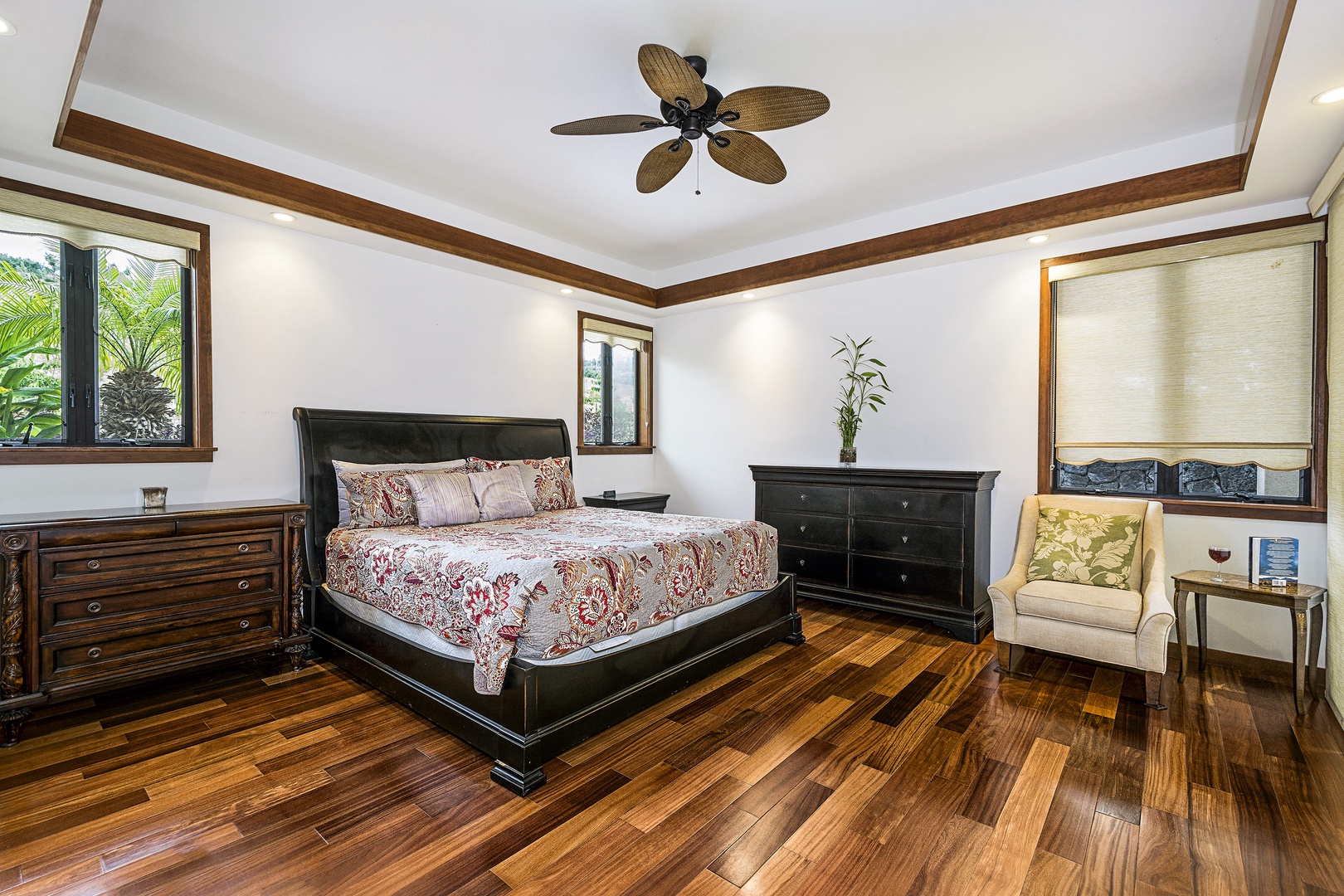 Kailua Kona Vacation Rentals, O'oma Plantation - Primary bedroom equipped with King bed and Lanai access!