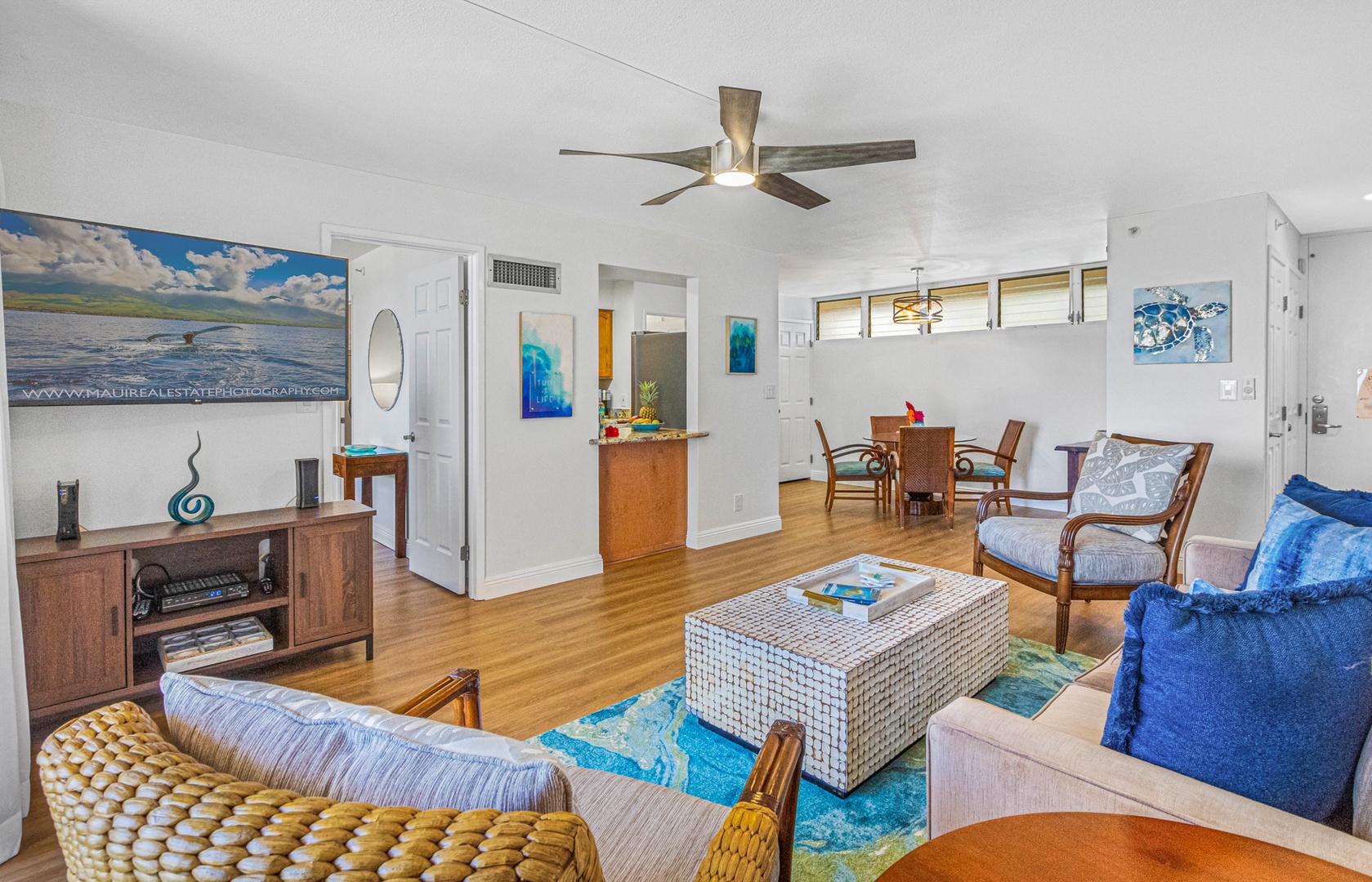 Lahaina Vacation Rentals, Royal Kahana 213 - Spacious open-plan living and dining area with plenty of seating, perfect for relaxing and entertaining in comfort.