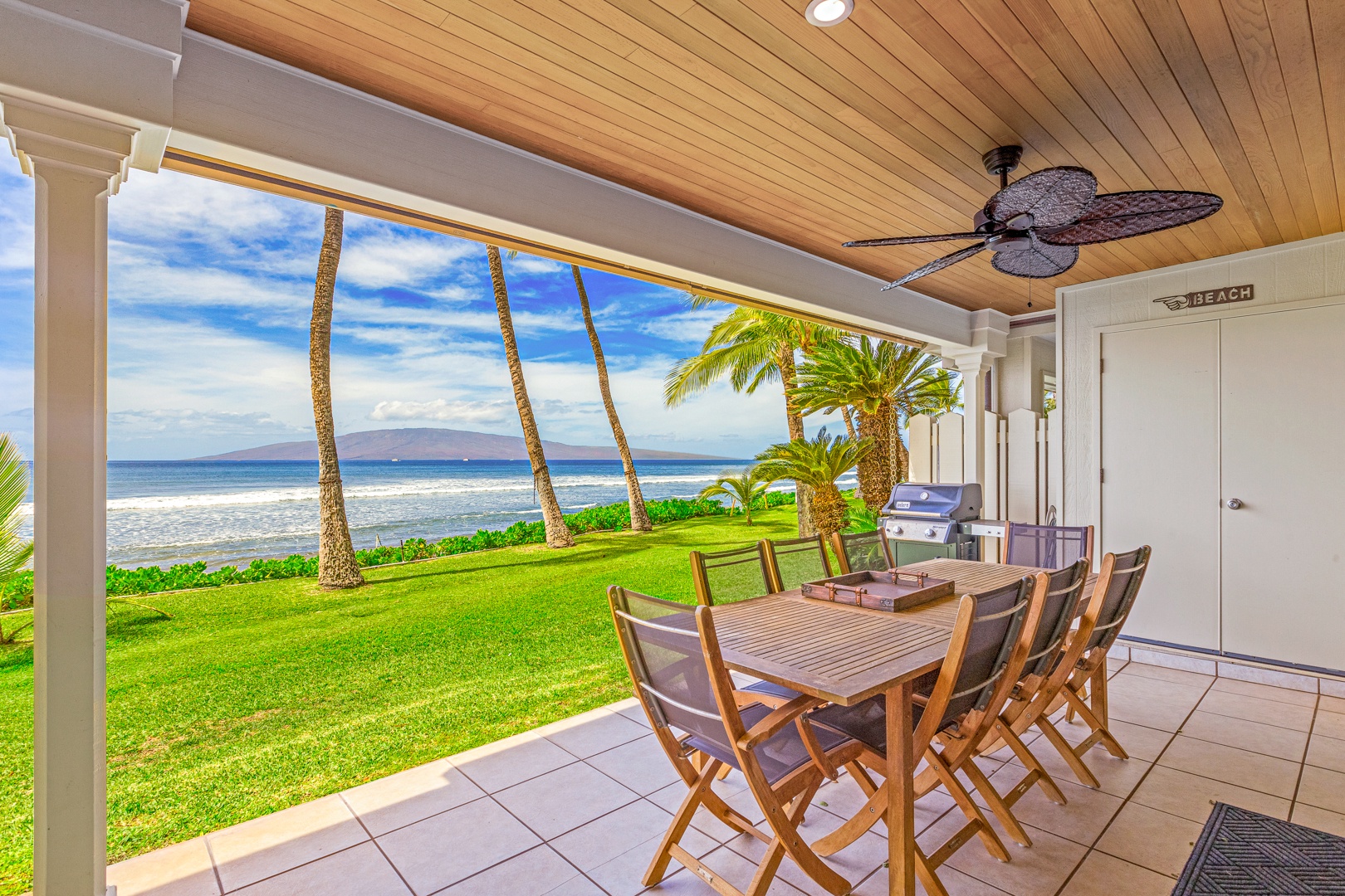 Lahaina Vacation Rentals, Puamana 254-2 - Dine and gather on the lanai with ocean views!