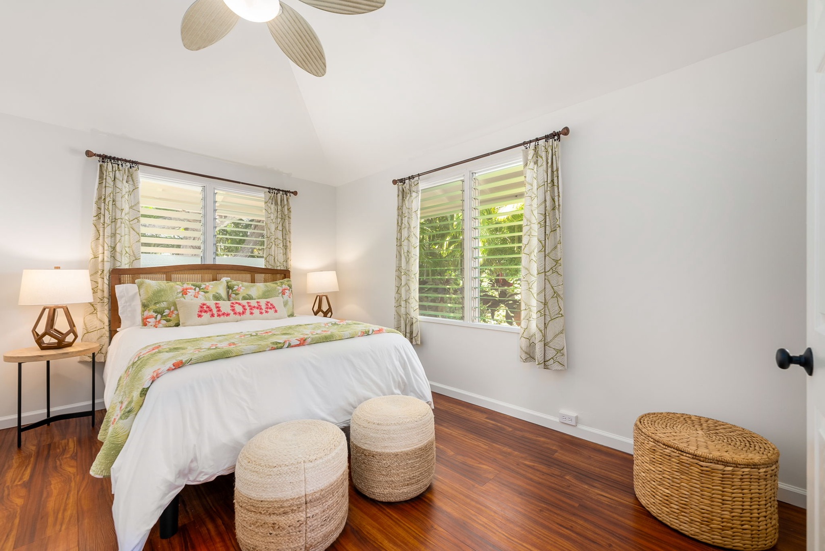 Kailua Vacation Rentals, Nohie Lanikai - Wake up to natural light in this serene bedroom with a cozy queen-size bed.