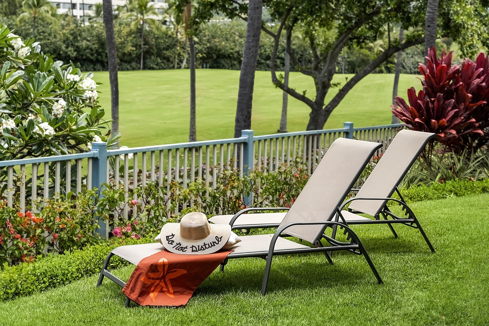 Kailua Kona Vacation Rentals, Holua Kai #27 - Loungers outside the primary bedroom