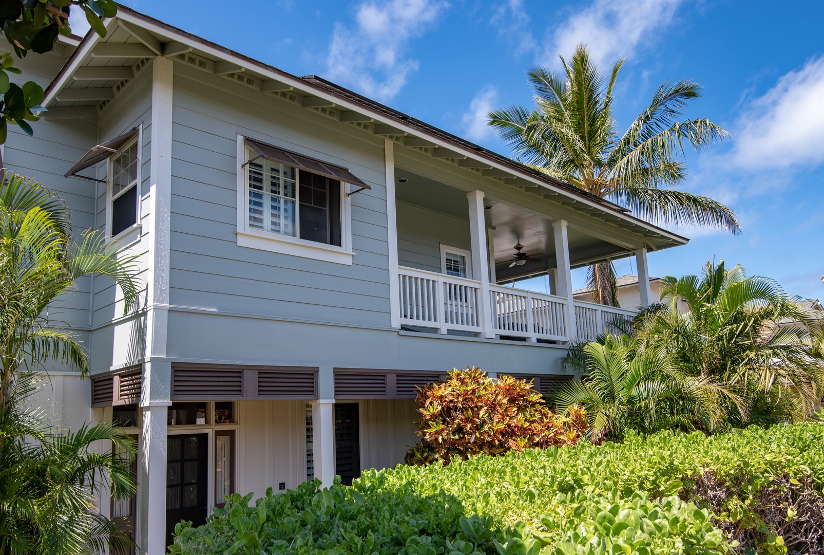 Kapolei Vacation Rentals, Coconut Plantation 1200-4 - Views of the private lanais and tropical landscaping.