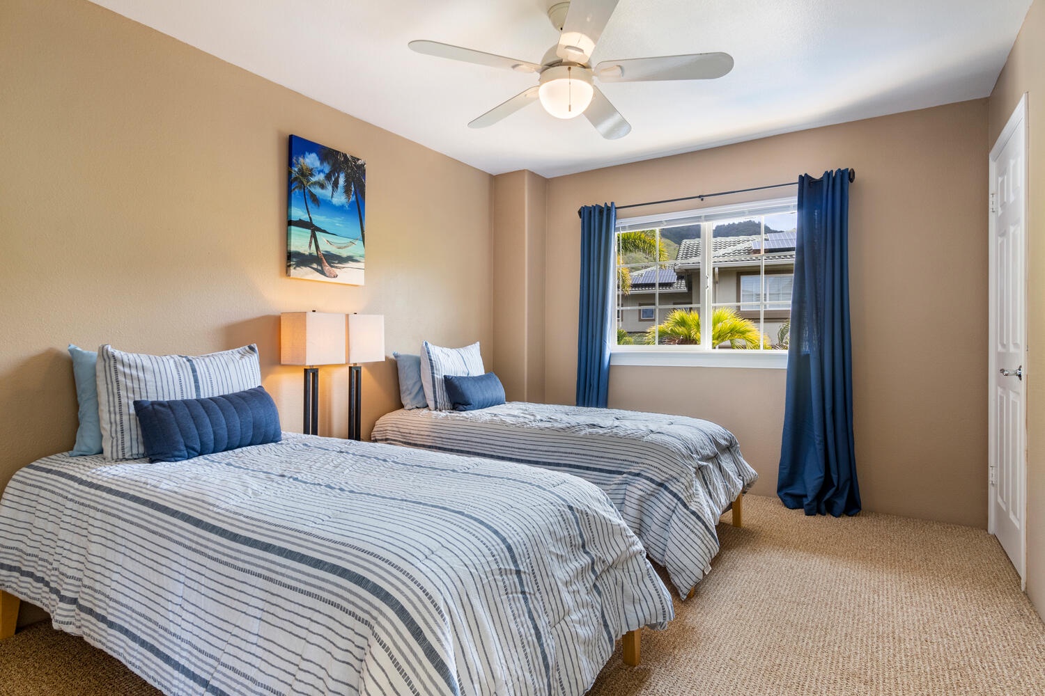 Honolulu Vacation Rentals, Melemele Hale - Bedroom 5, two twin beds