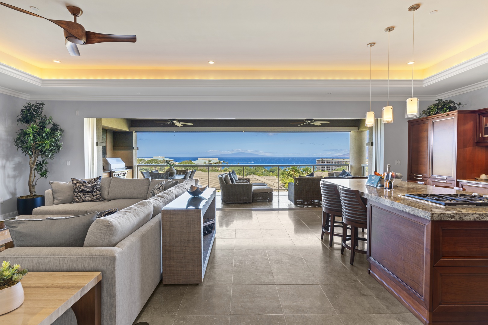 Wailea Luxury Residence Hoolei 23-3