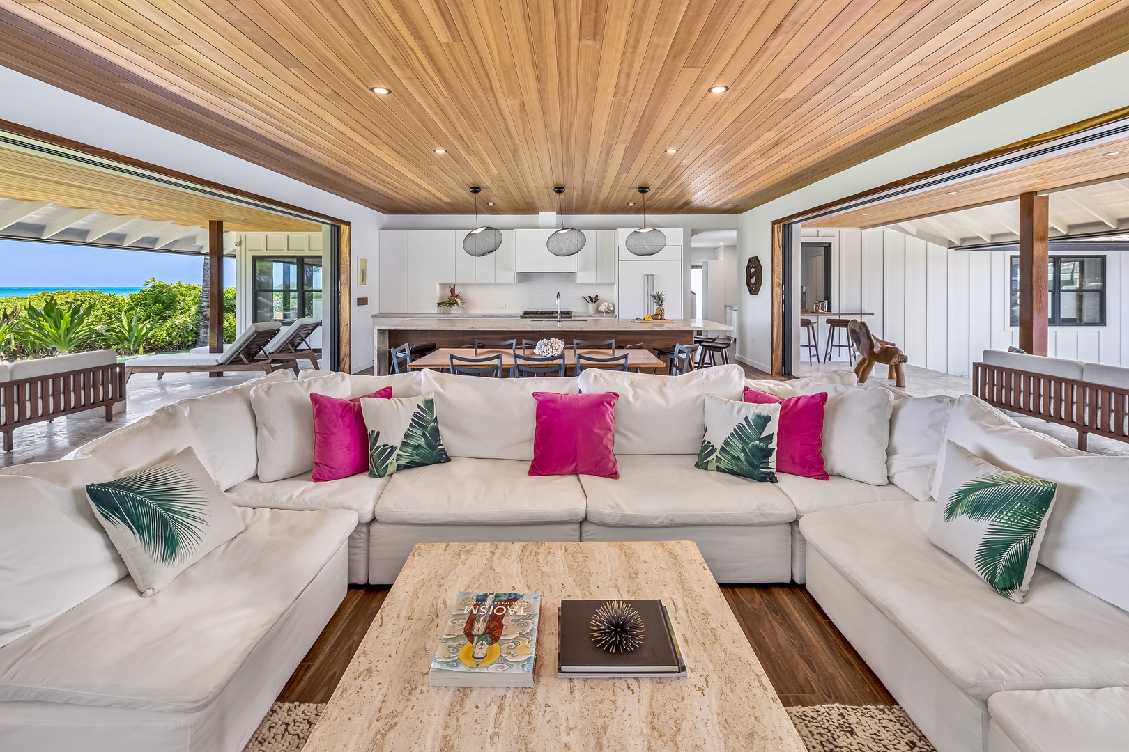 Kailua Vacation Rentals, Kailua Beach Villa - The expansive common areas and open flow provide a setting of relaxed luxury, perfect for all types of Gathering.