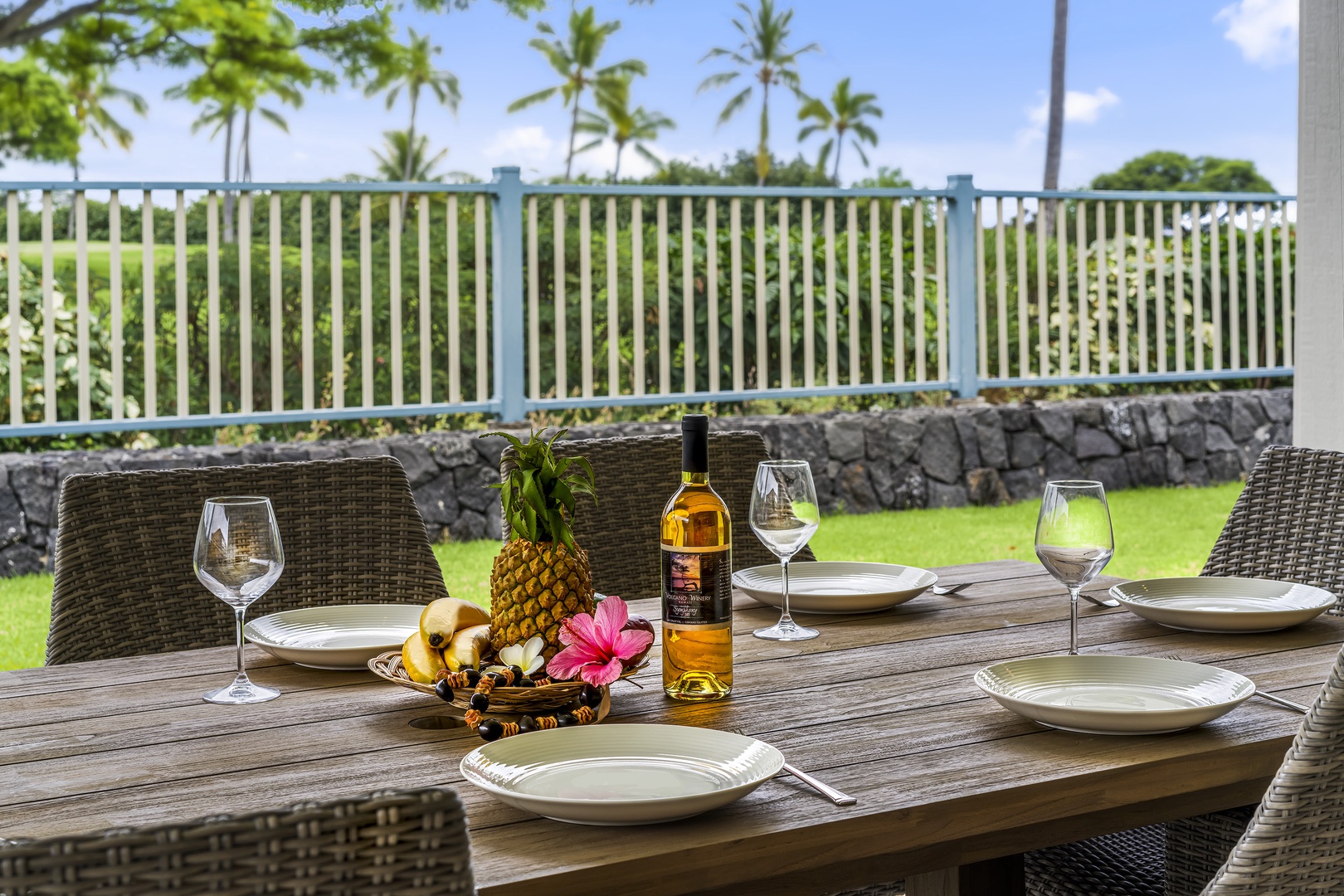 Kailua Kona Vacation Rentals, Holua Kai #9 - Settle in with your favorite beverage in this beautiful Home away from Home