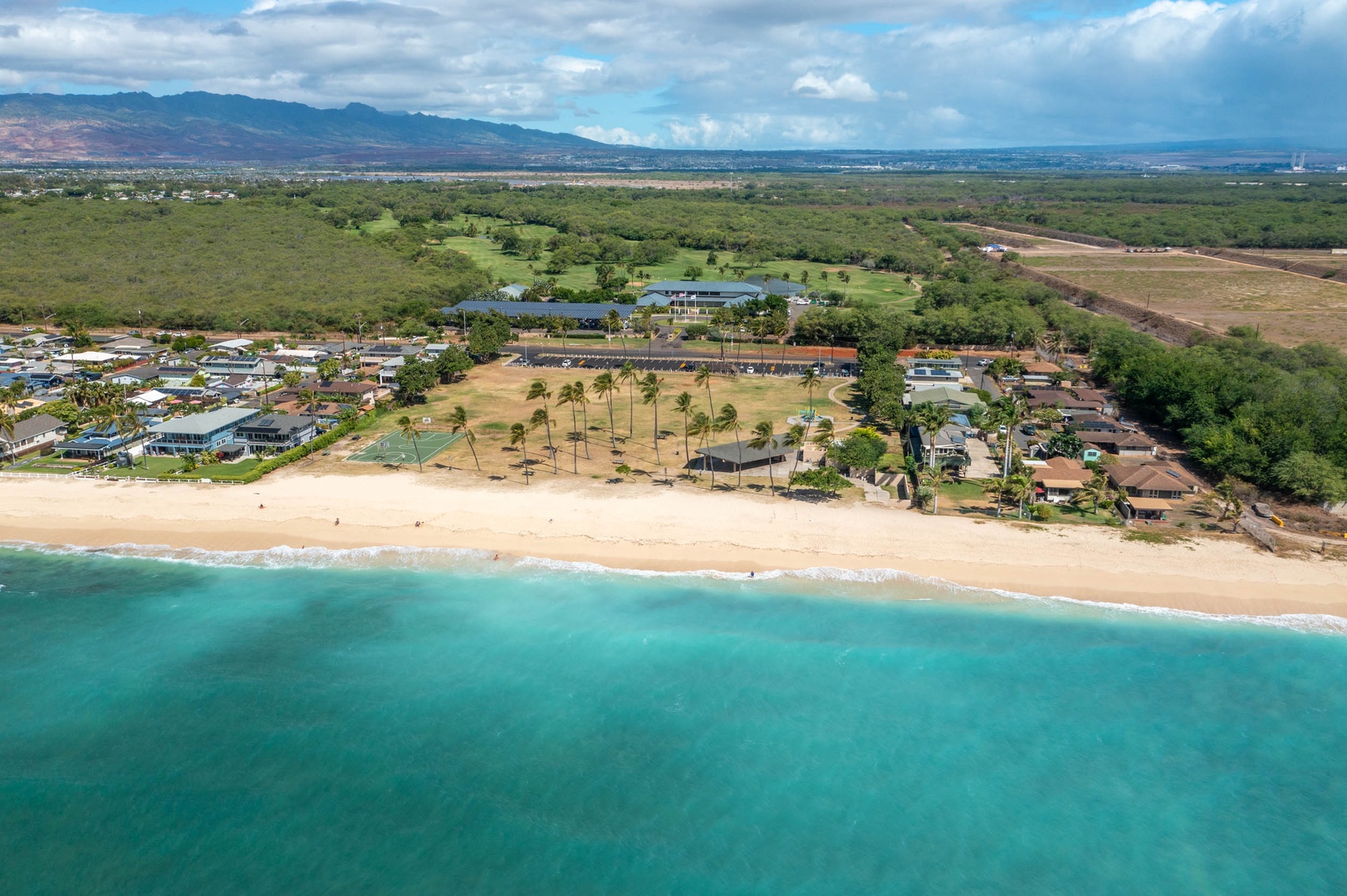 Ewa Beach Vacation Rentals, Ewa Beachfront Cottage - Enjoy the turquoise blue waters!