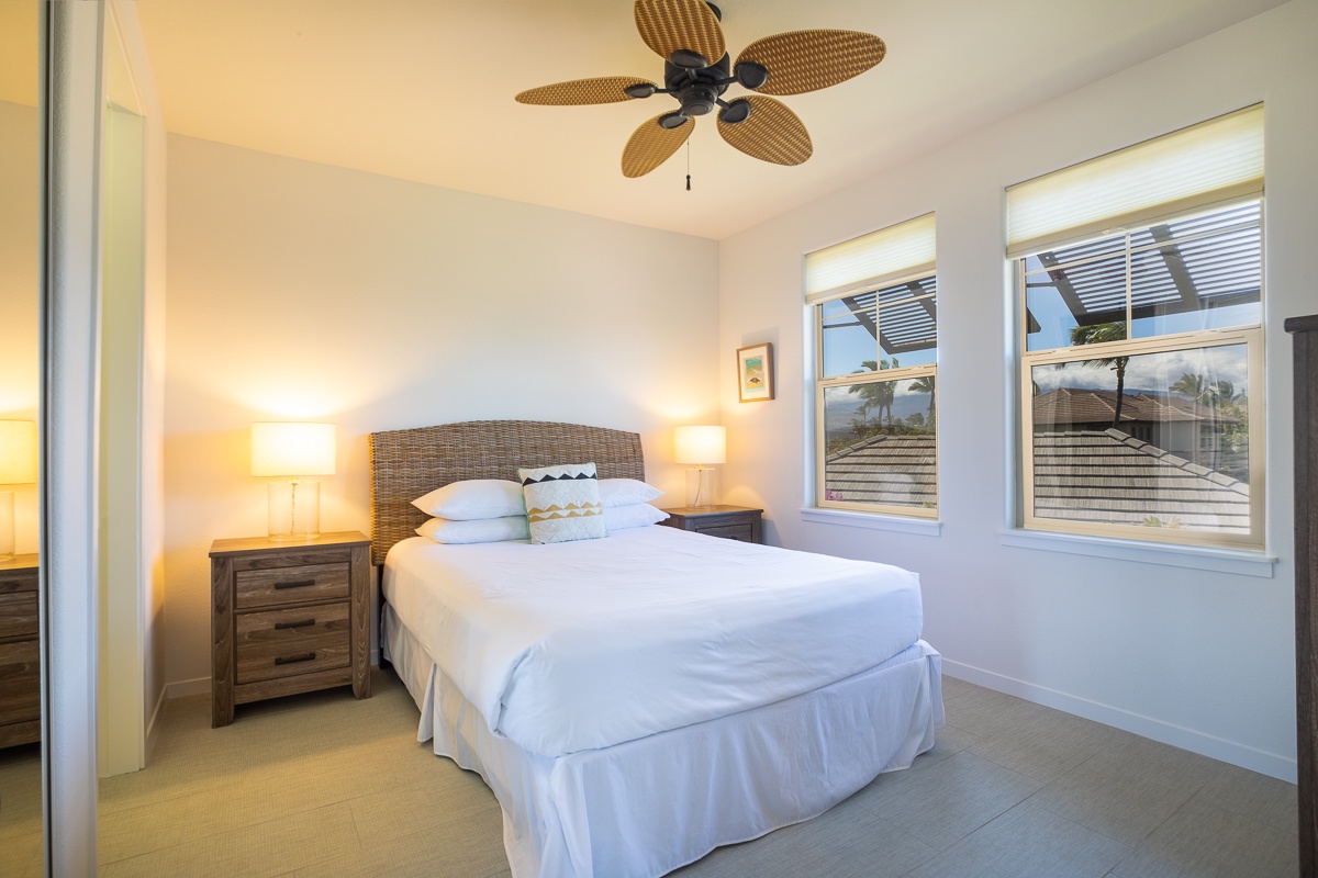 Kamuela Vacation Rentals, Mauna Lani Golf Villas C1 - Upstairs Guest bedroom with queen bed
