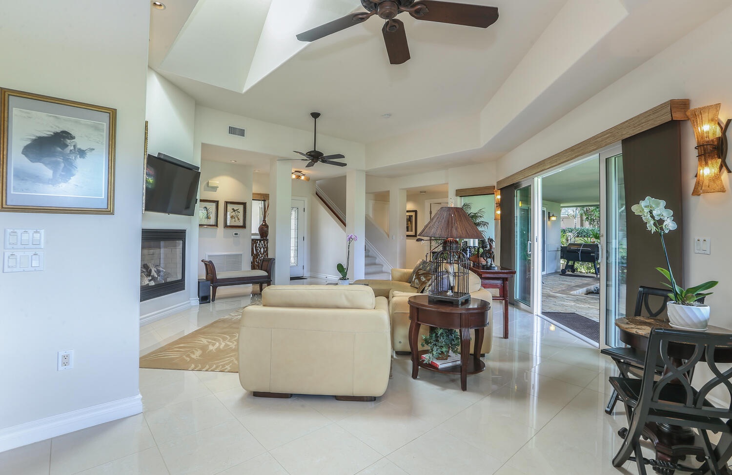 Princeville Vacation Rentals, Hale Moana - The formal living room