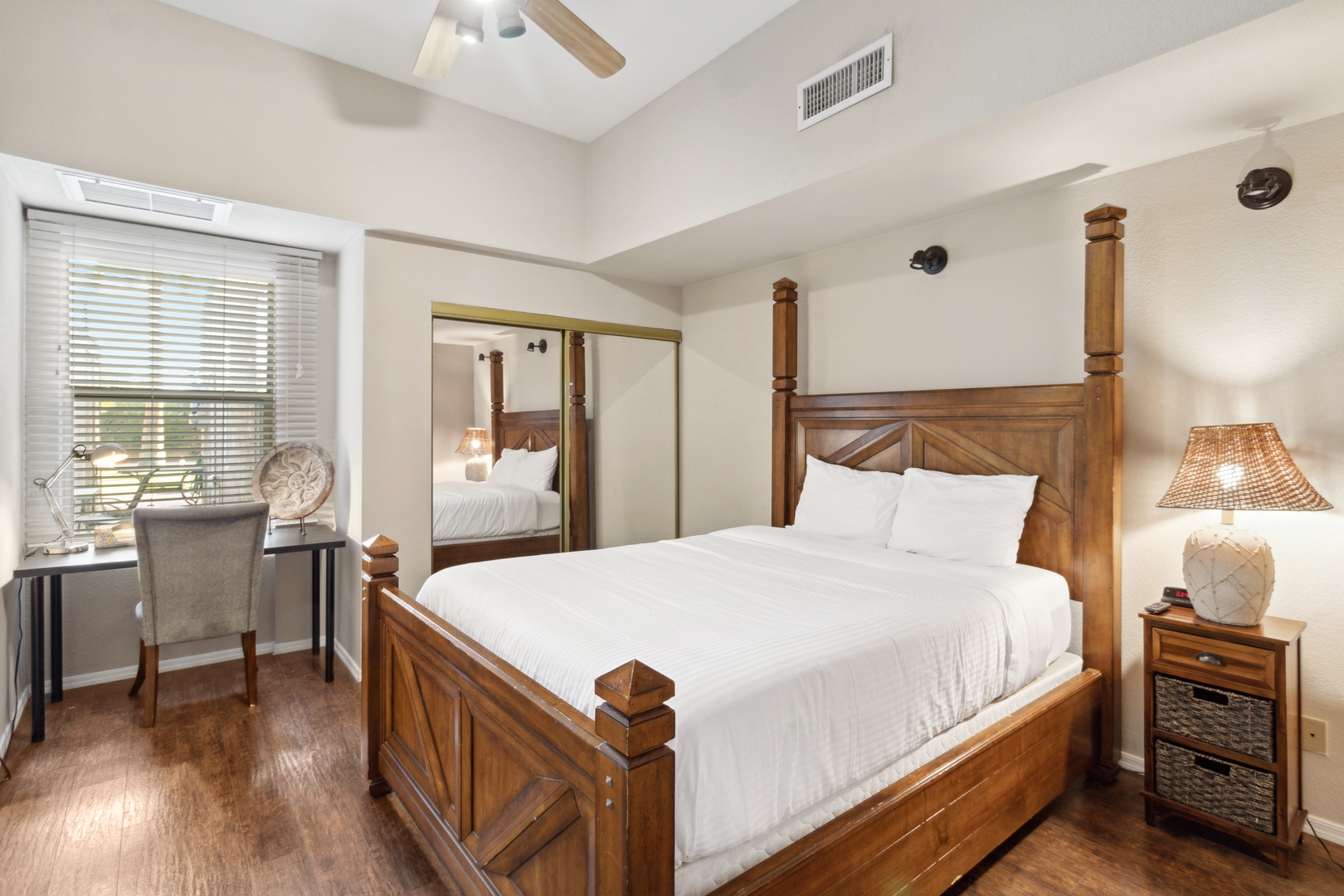 Scottsdale Vacation Rentals, OFB Thunderbird Retreat - Bedroom with Queen Bed