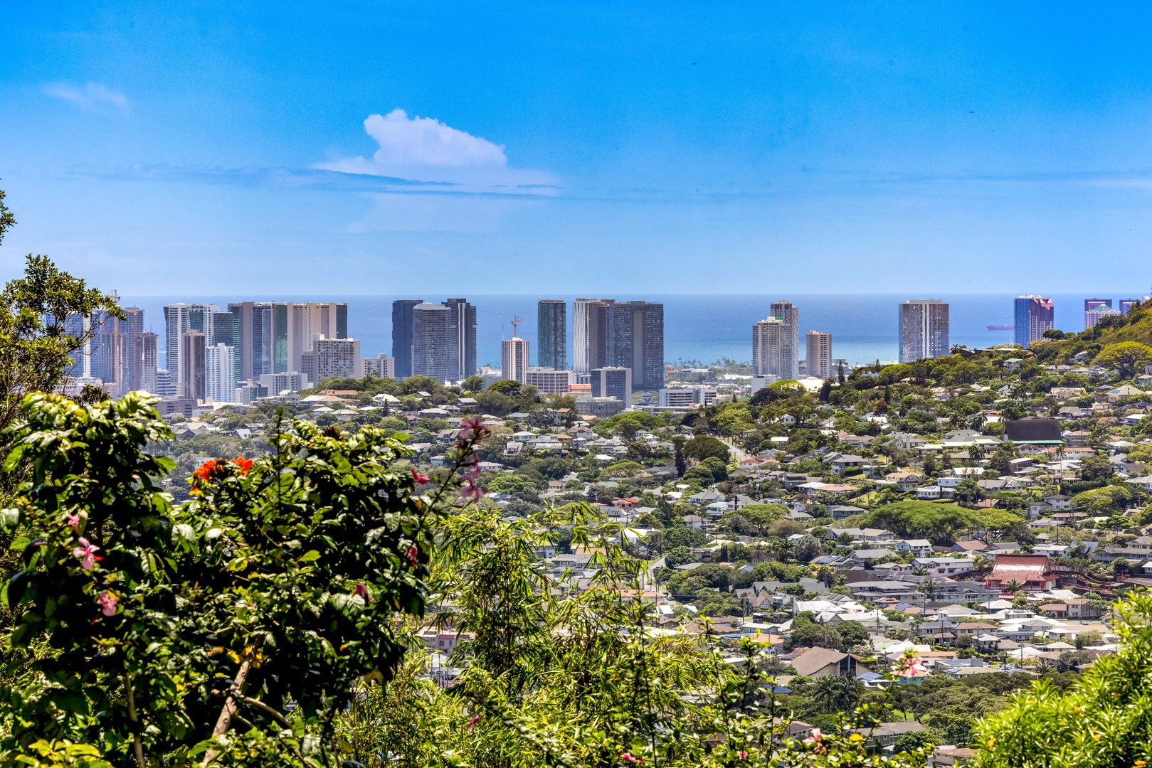 Honolulu Vacation Rentals, Manoa Royal Retreat - Unmatched views of Honolulu’s cityscape—sunrise to sunset, this backdrop stuns.