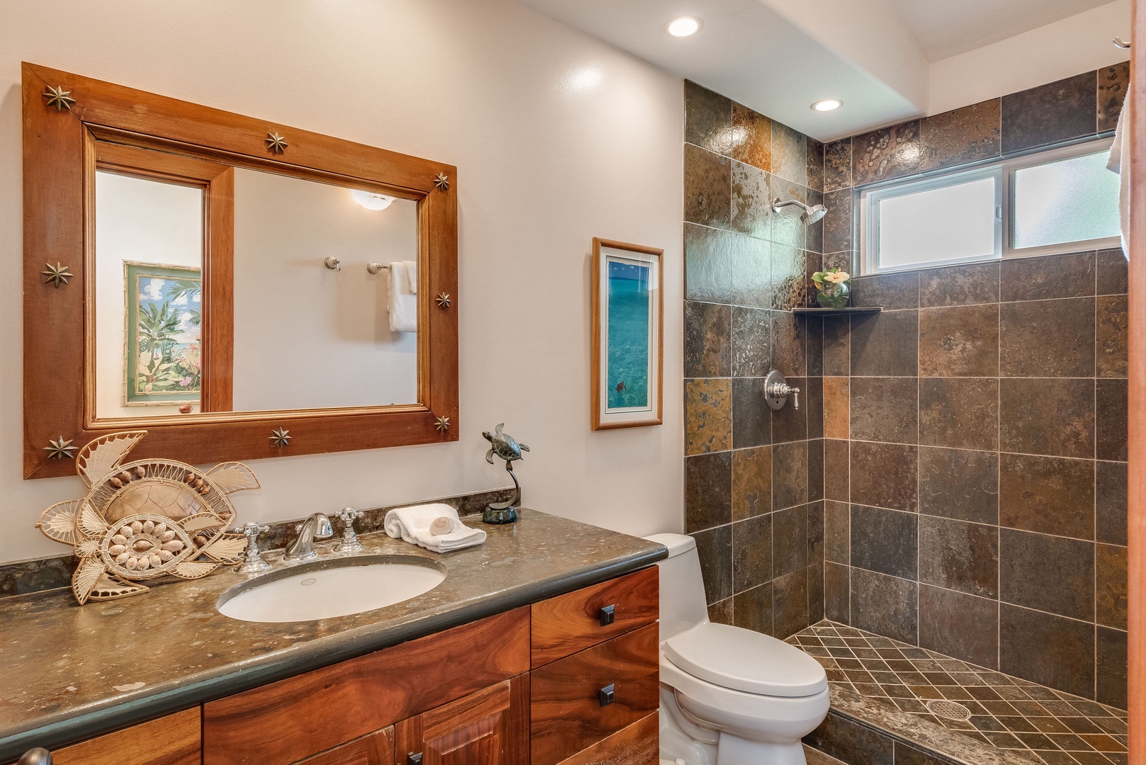 Kailua Kona Vacation Rentals, Kona Beach Bungalows** - Moana Hale Upstairs shared bathroom with a walk-in shower