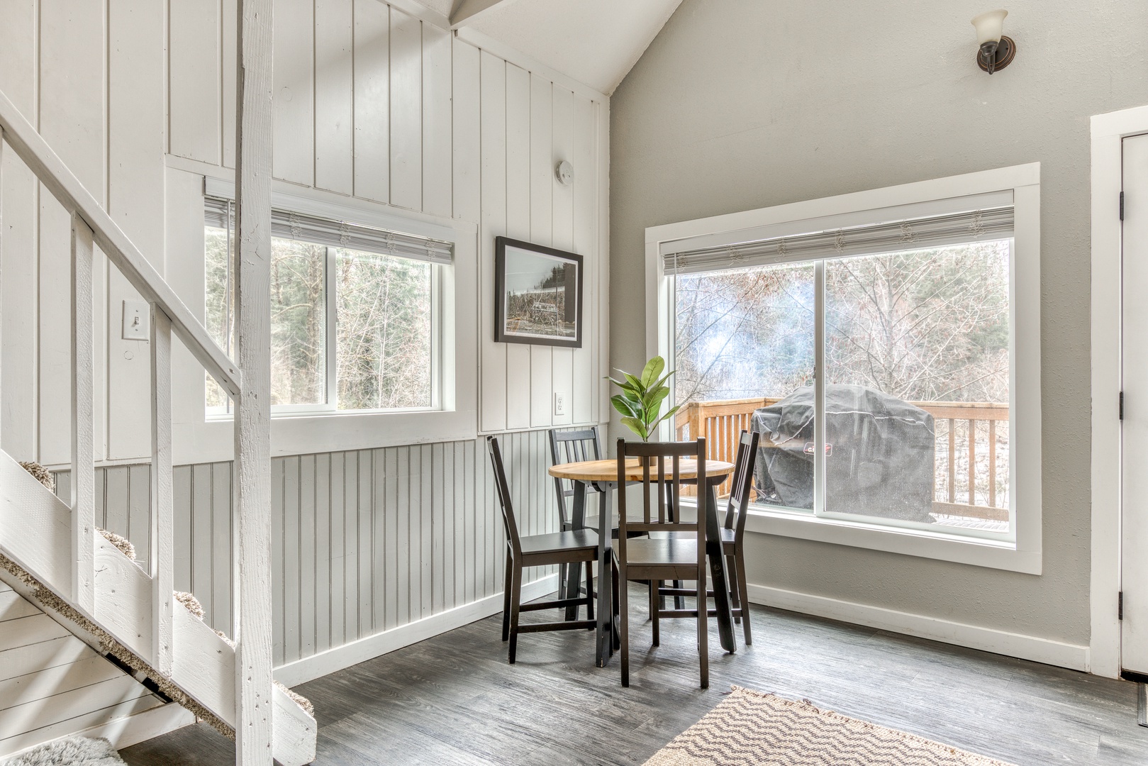 Rhododendron Vacation Rentals, Riverbend Cabin #2 - Small breakfast/dining nook with a view