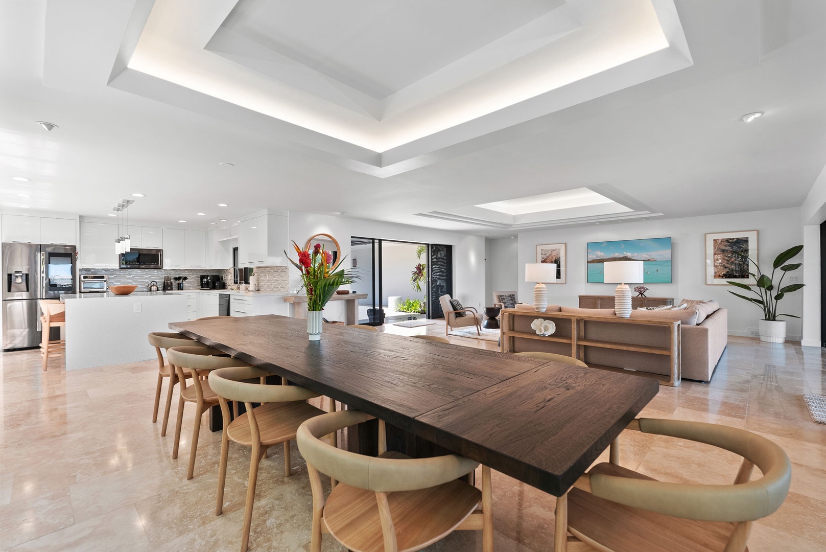 Honolulu Vacation Rentals, The Lagoon House 3BR - Open-concept layout connecting kitchen, dining, and living in one fluid space.